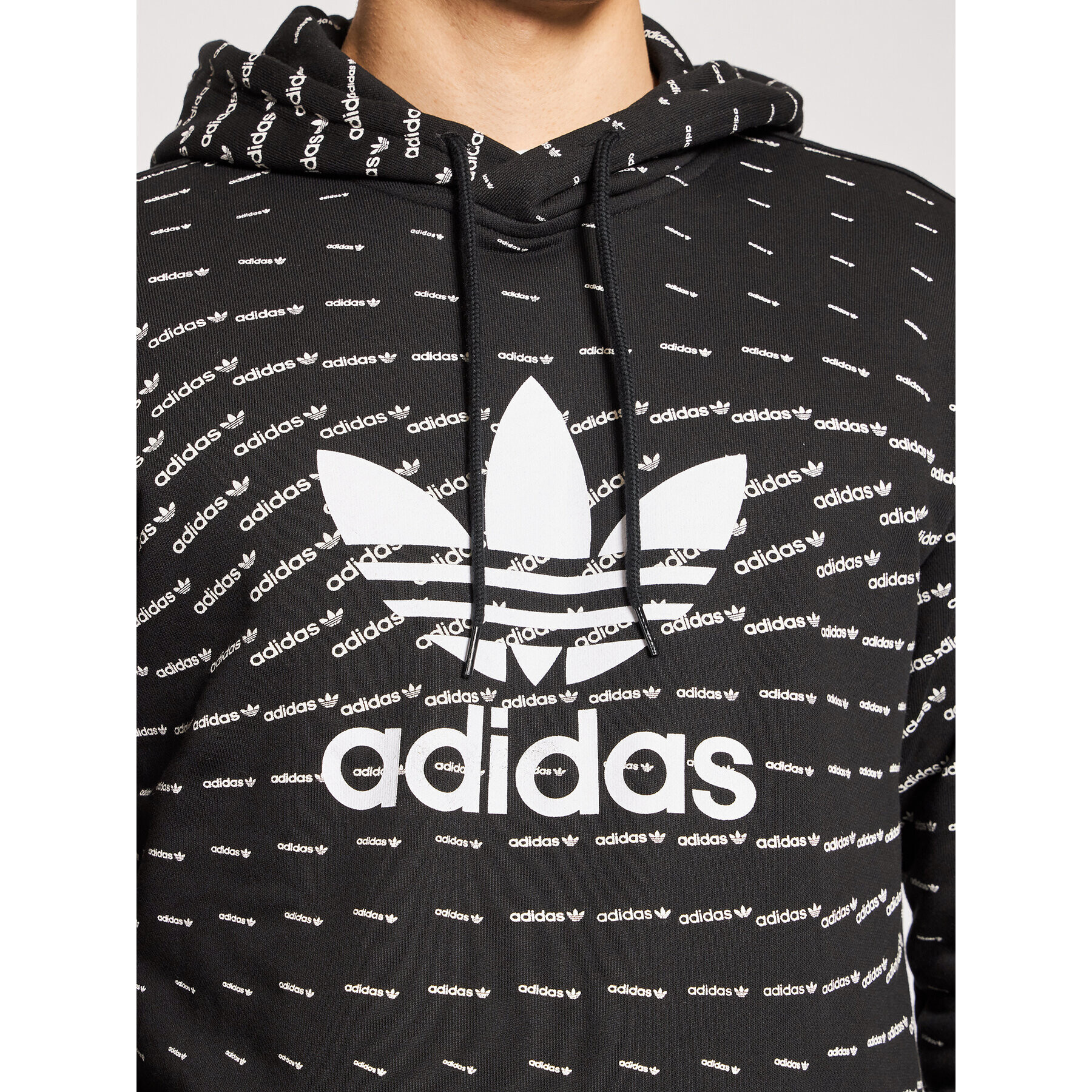 adidas Суитшърт Mono H13492 Черен Regular Fit - Pepit.bg