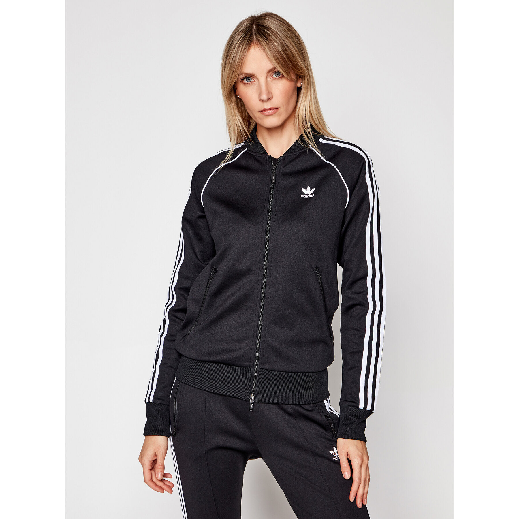 adidas Суитшърт Primeblue Sst GD2374 Черен Regular Fit - Pepit.bg