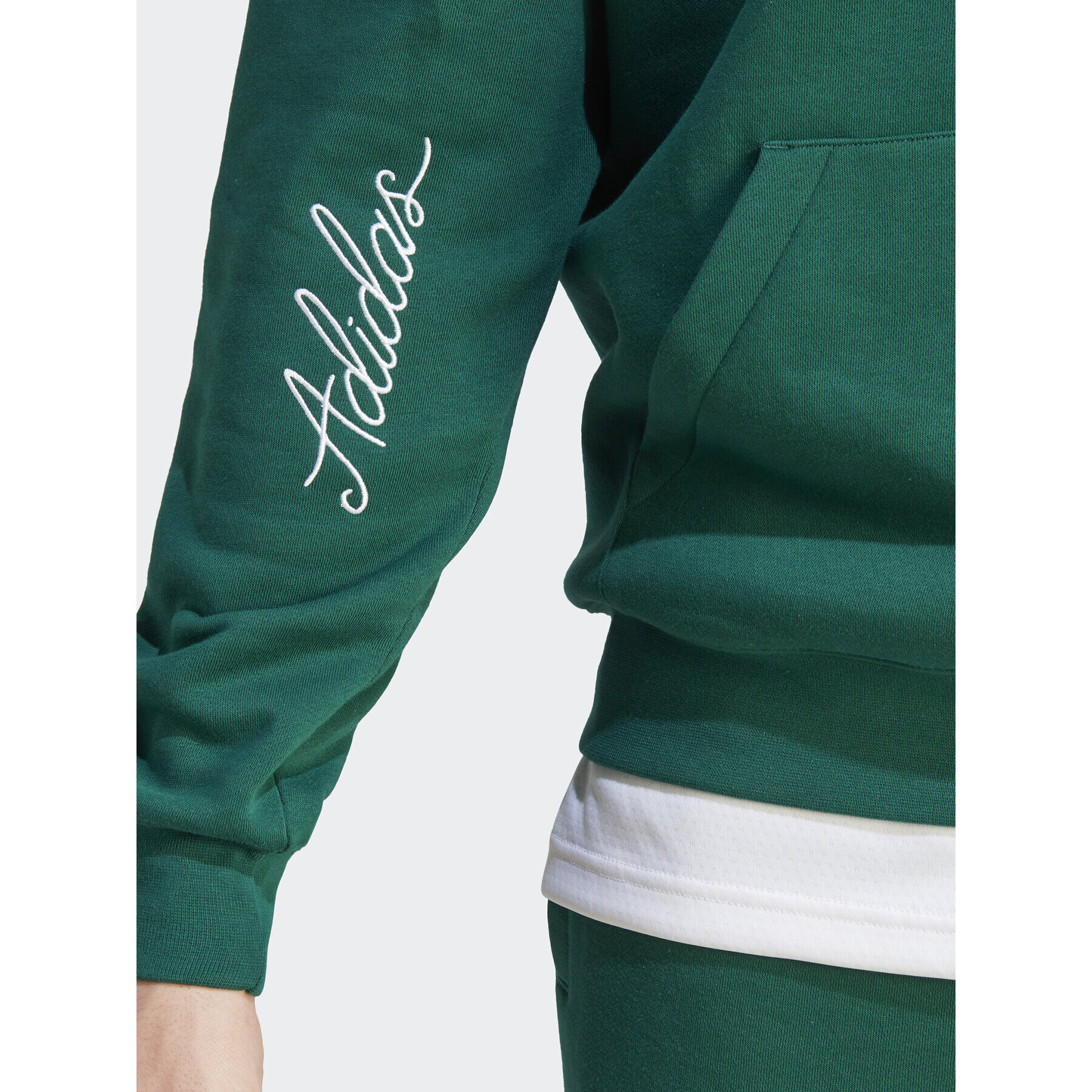 adidas Суитшърт Scribble IJ6449 Зелен Loose Fit - Pepit.bg