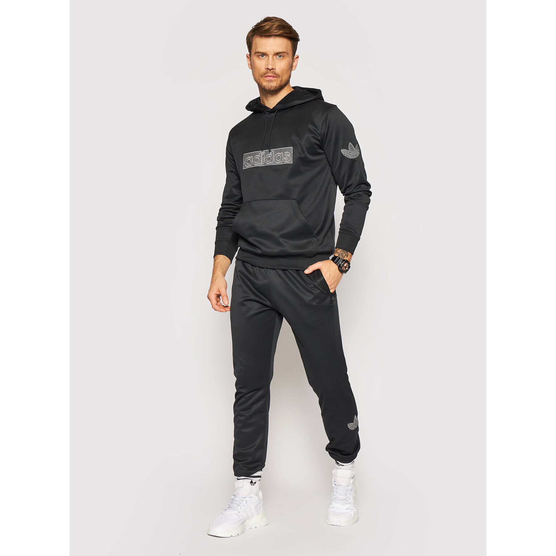 adidas Суитшърт Sprt Logo H06741 Черен Regular Fit - Pepit.bg