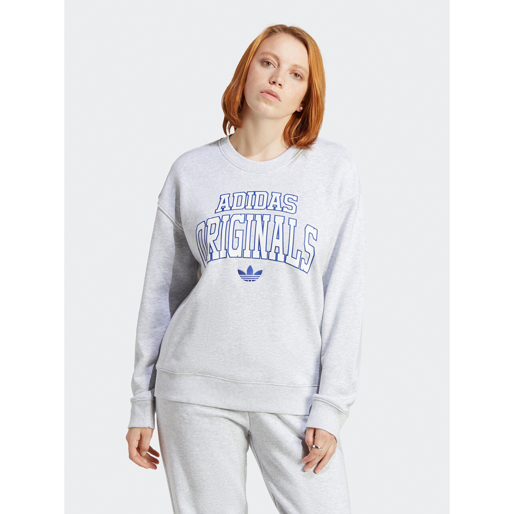 adidas Суитшърт Sweatshirt IC6003 Сив Regular Fit - Pepit.bg