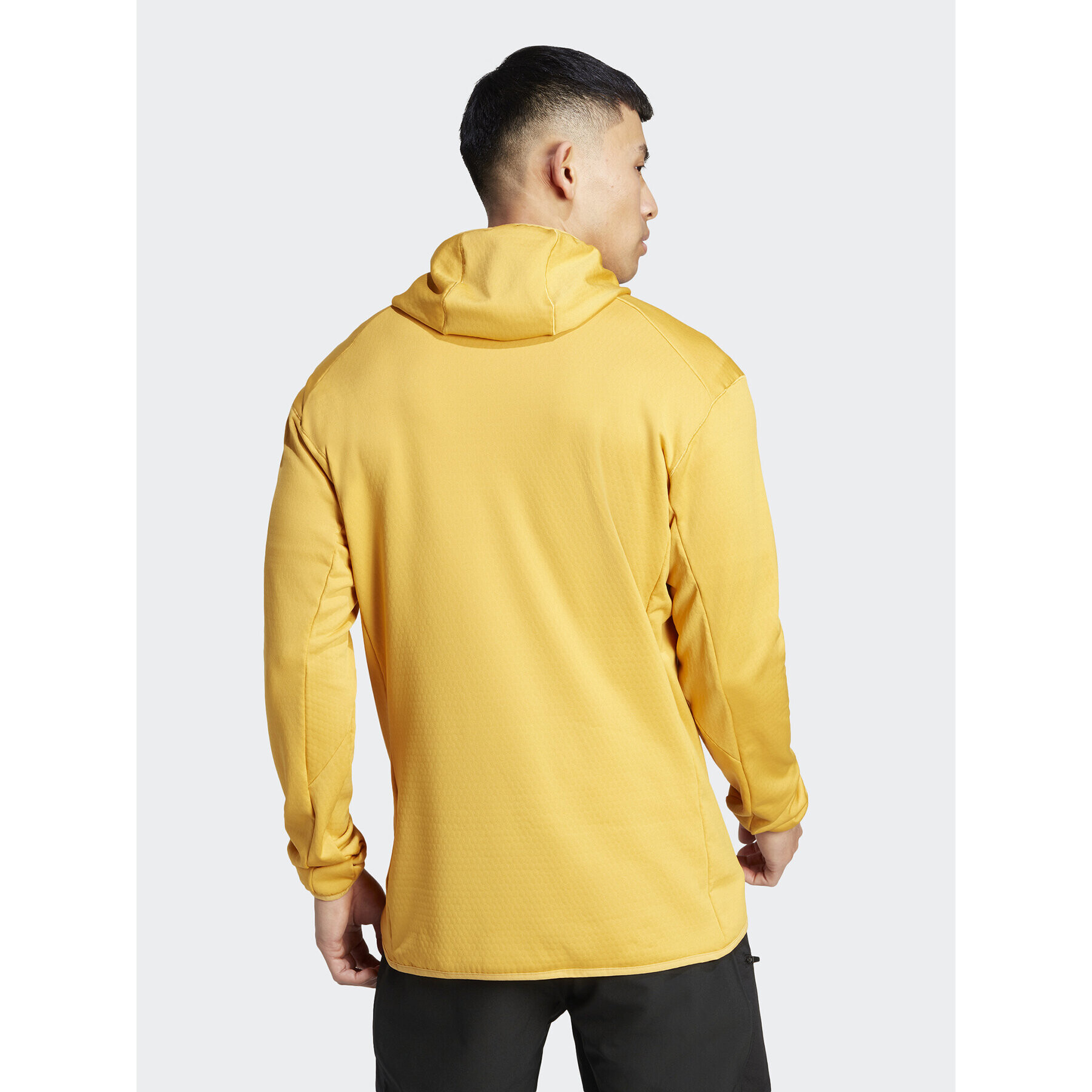 adidas Суитшърт Terrex Xperior IB1825 Жълт Slim Fit - Pepit.bg