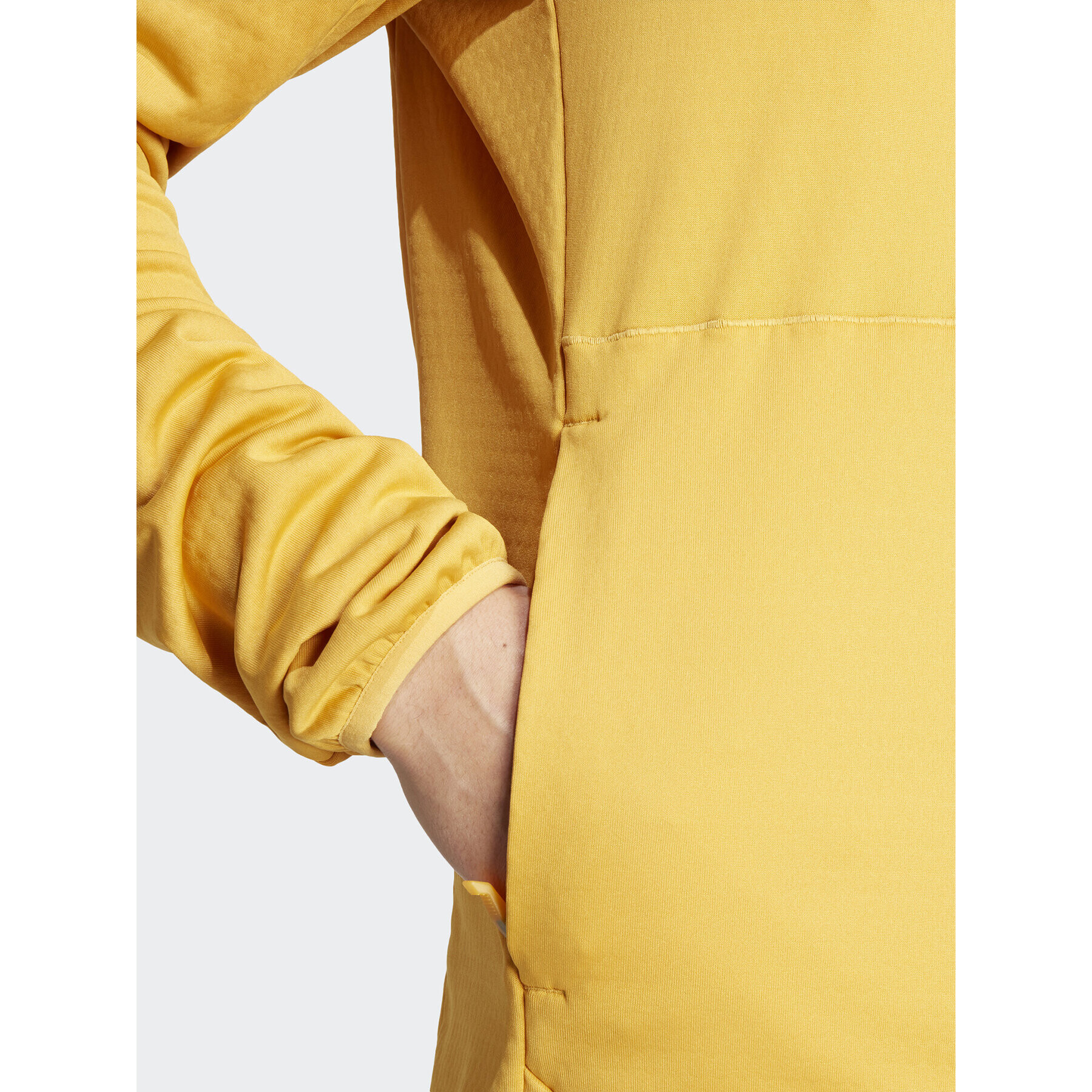 adidas Суитшърт Terrex Xperior IB1825 Жълт Slim Fit - Pepit.bg