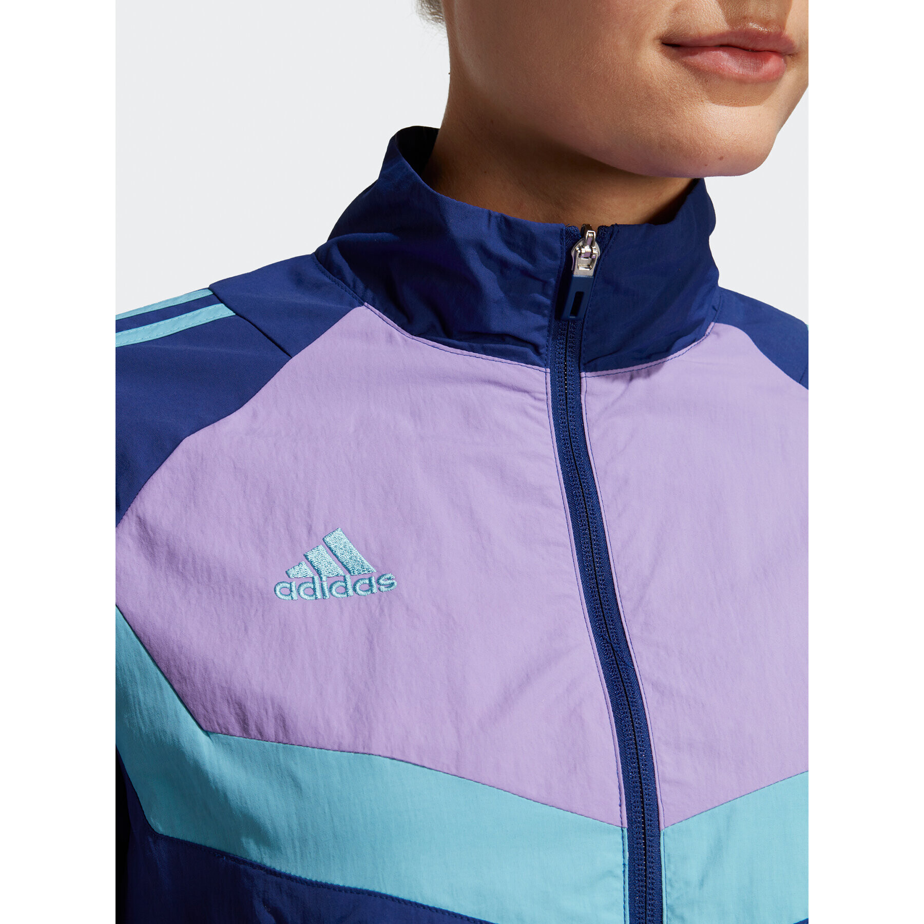 adidas Суитшърт Tiro Woven Track Top HS7482 Син Regular Fit - Pepit.bg
