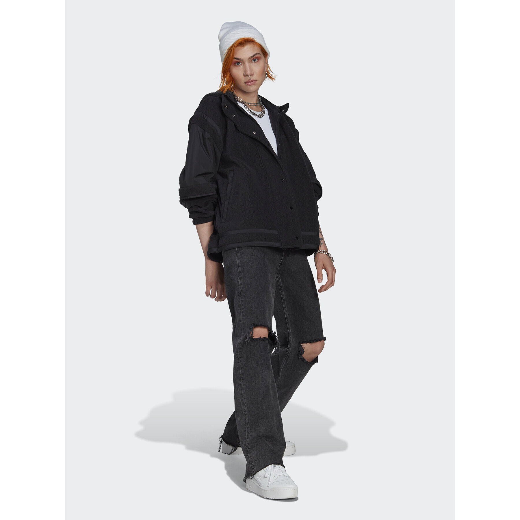 adidas Суитшърт Track HM1550 Черен Relaxed Fit - Pepit.bg