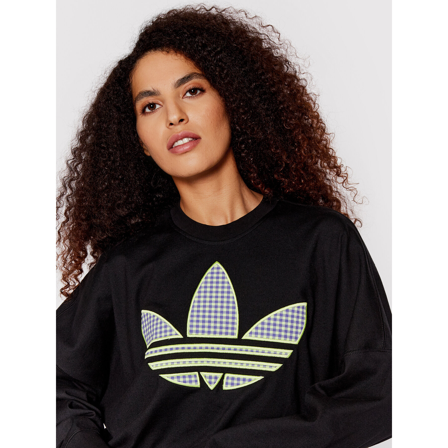 adidas Суитшърт Trefoil Application HB9442 Черен Loose Fit - Pepit.bg