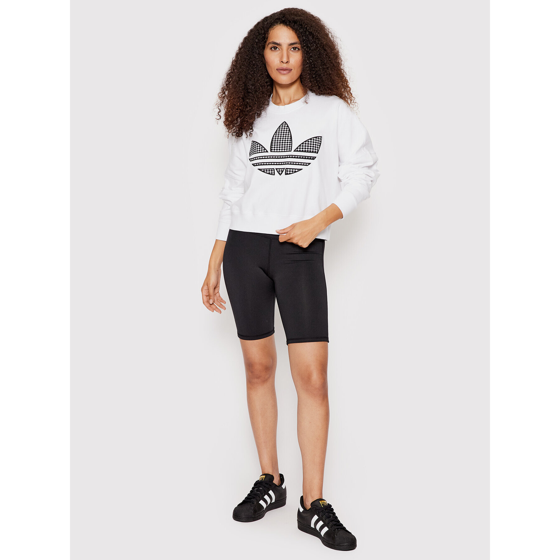 adidas Суитшърт Trefoil Application HB9443 Бял Loose Fit - Pepit.bg