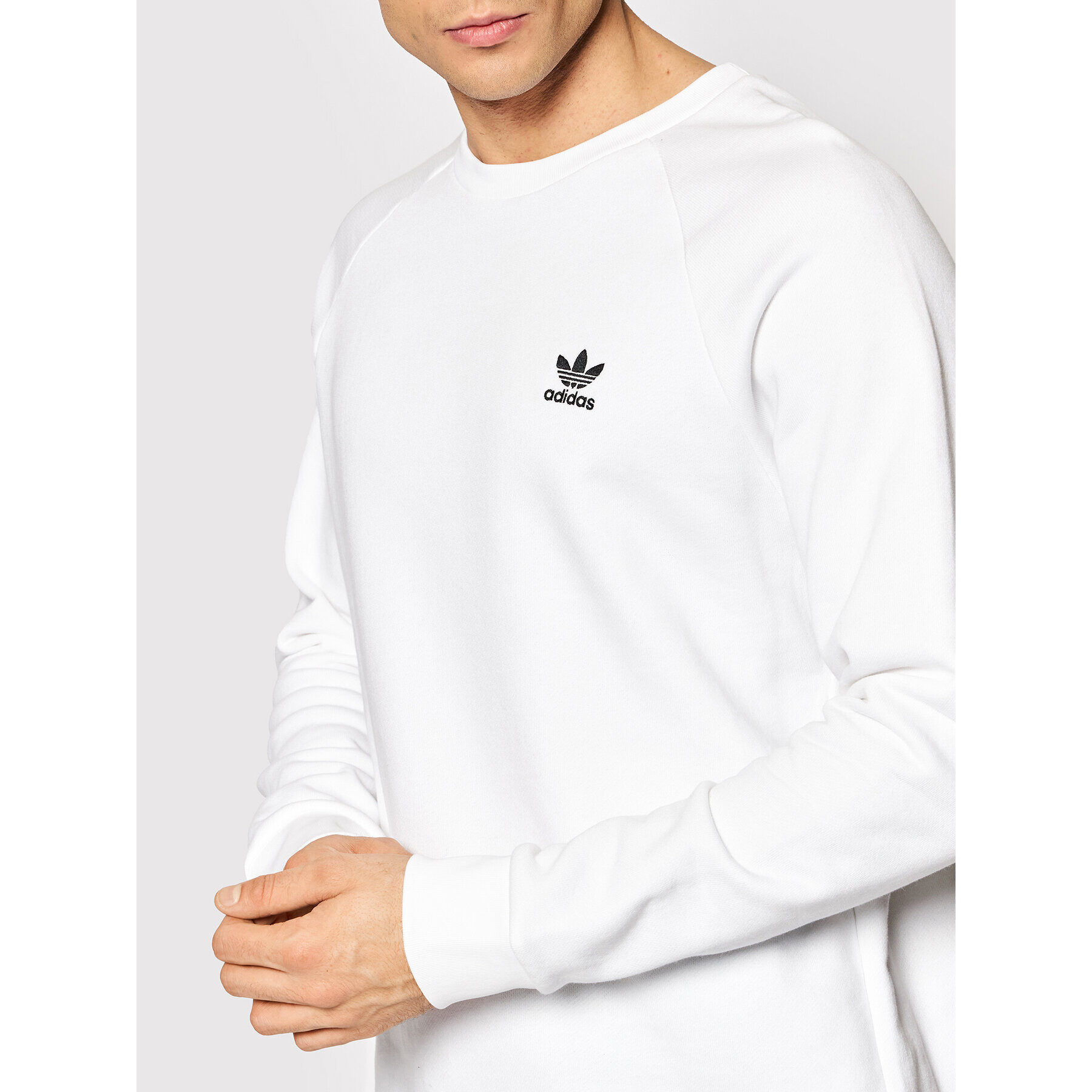 adidas Суитшърт Trefoil Essential ED6208 Бял Regular Fit - Pepit.bg