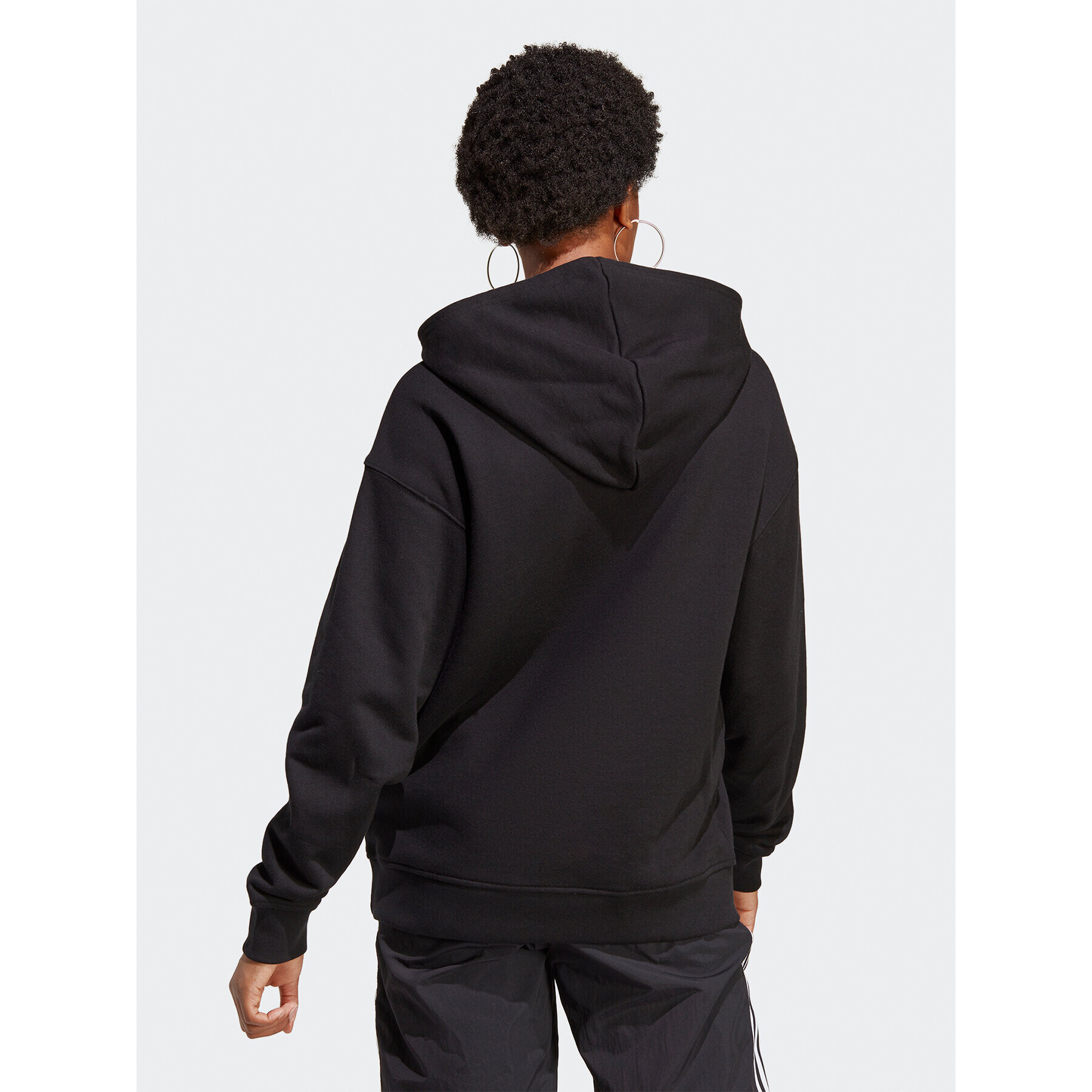 adidas Суитшърт Trefoil Hoodie IB7432 Черен Regular Fit - Pepit.bg