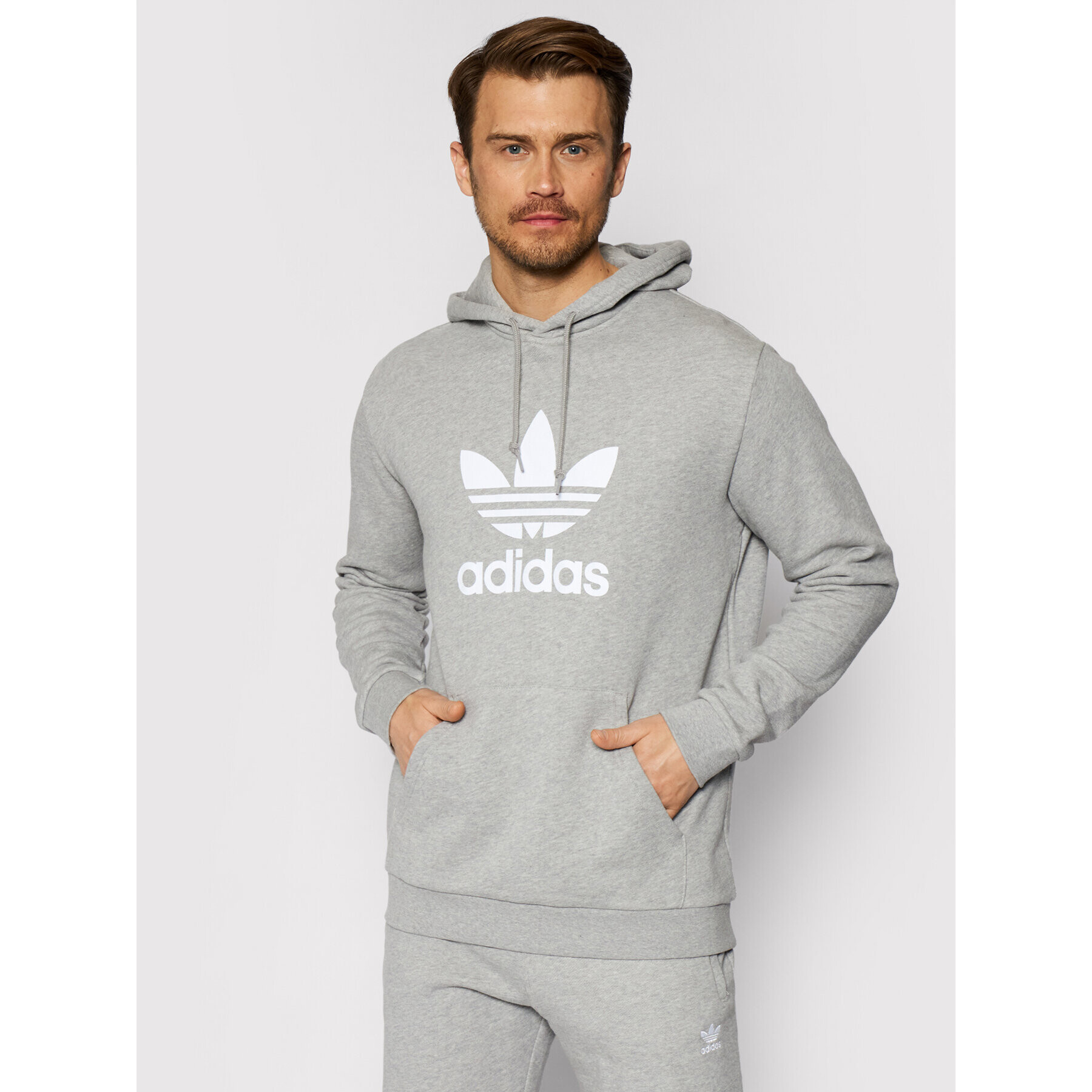 adidas Суитшърт Trefoil Warm-Up DT7963 Сив Regular Fit - Pepit.bg