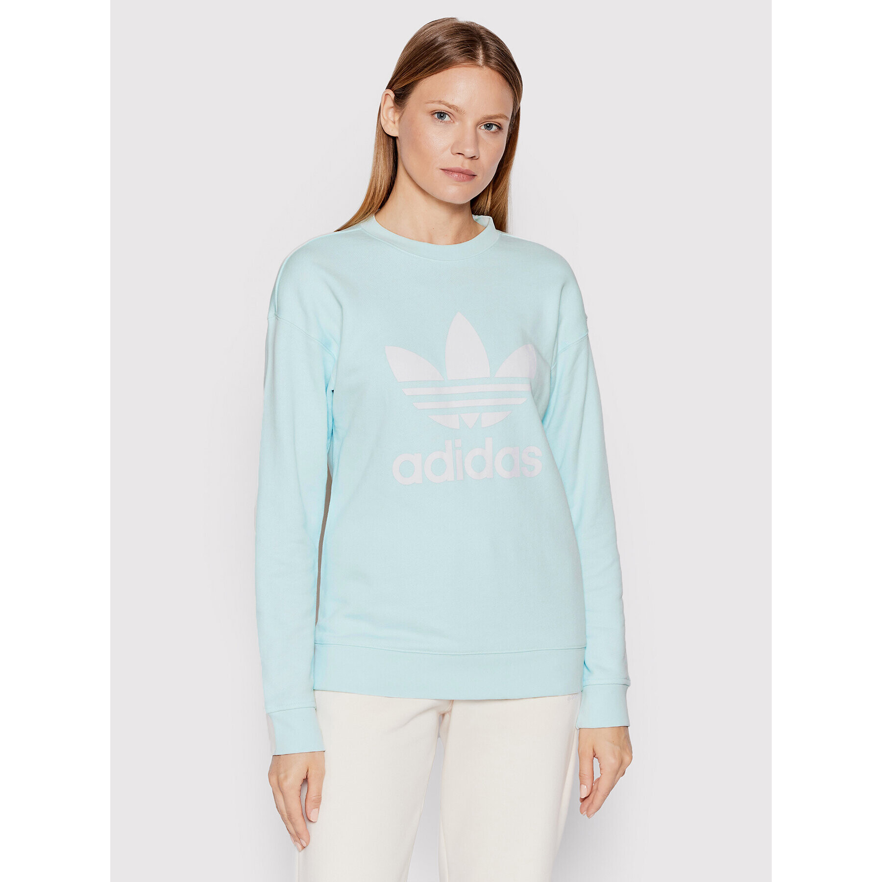 adidas Суитшърт Treofil Crew HL6678 Син Regular Fit - Pepit.bg