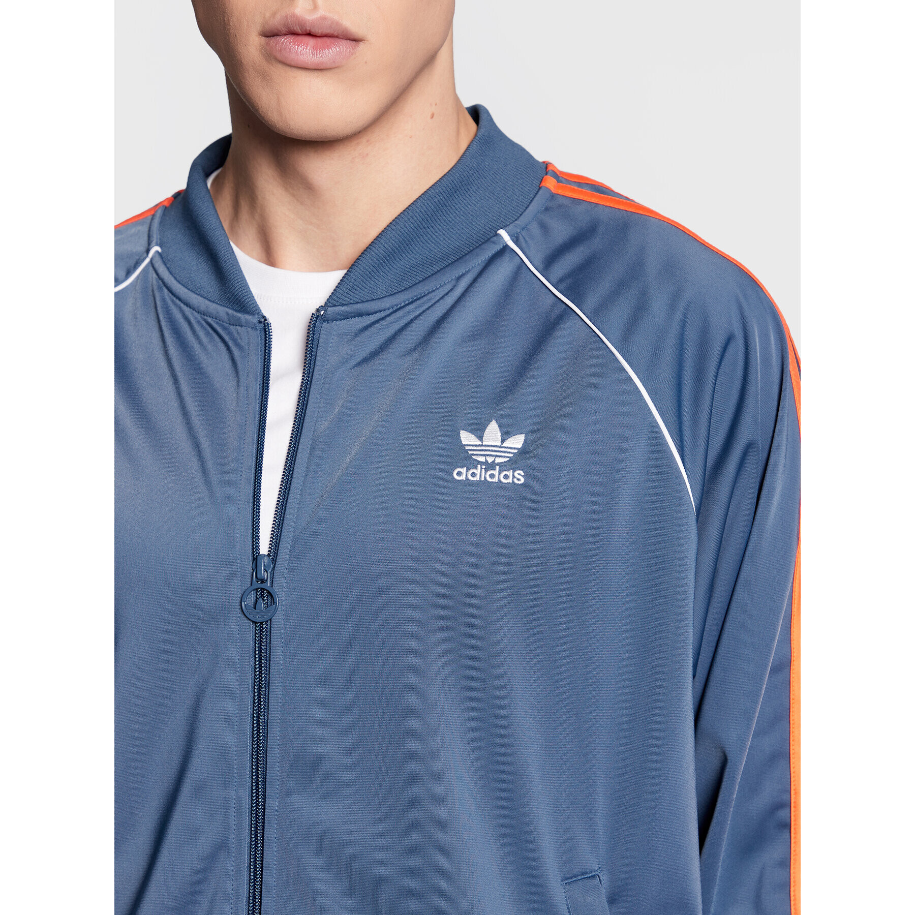 adidas Суитшърт Tricot Sst Track HI3003 Син Regular Fit - Pepit.bg