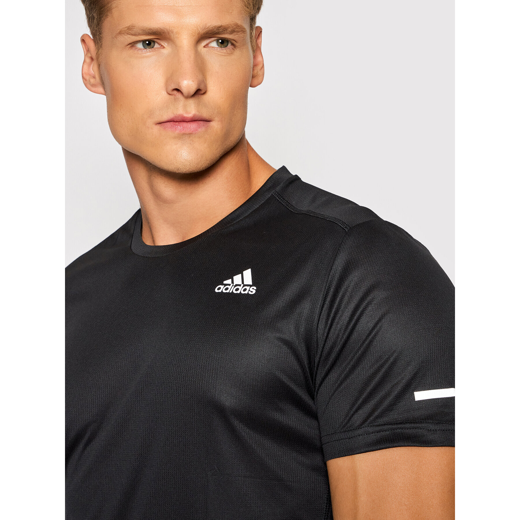 adidas Performance Тениска от техническо трико Run It FL6972 Черен Regular Fit - Pepit.bg