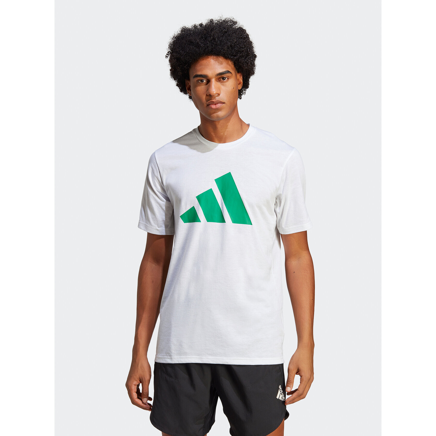 adidas Тениска от техническо трико Essentials Feelready Logo IC1219 Бял Regular Fit - Pepit.bg