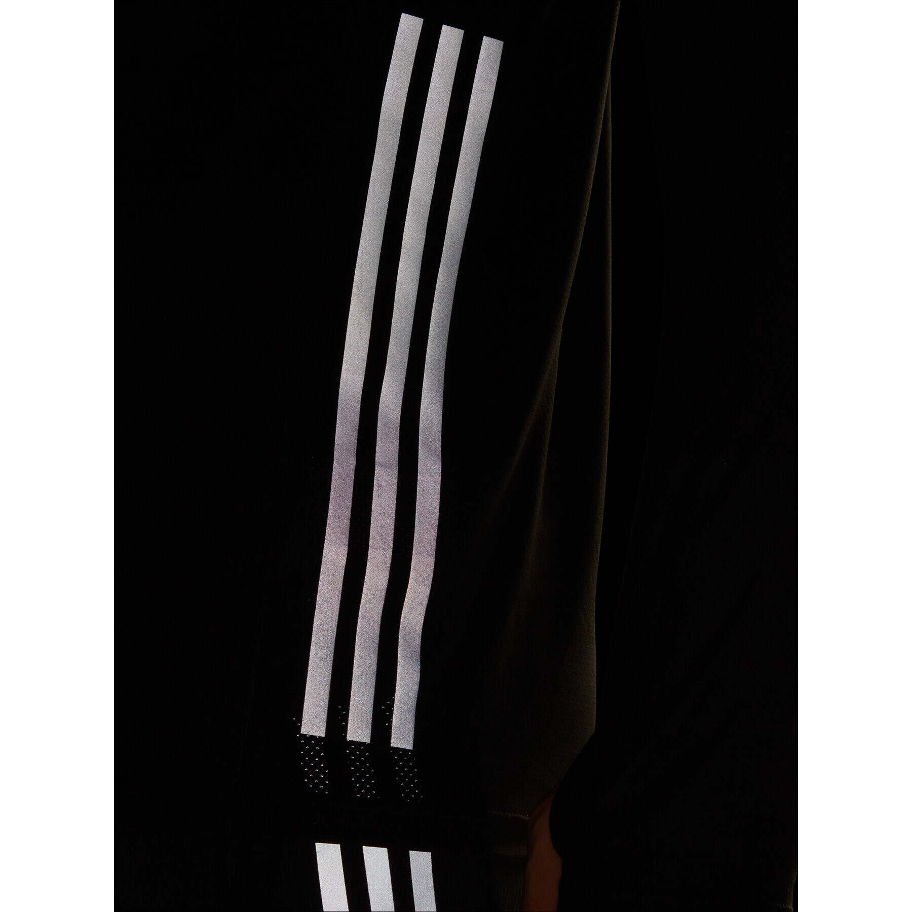 adidas Тениска от техническо трико Run Icons 3-Stripes HN8024 Черен Slim Fit - Pepit.bg