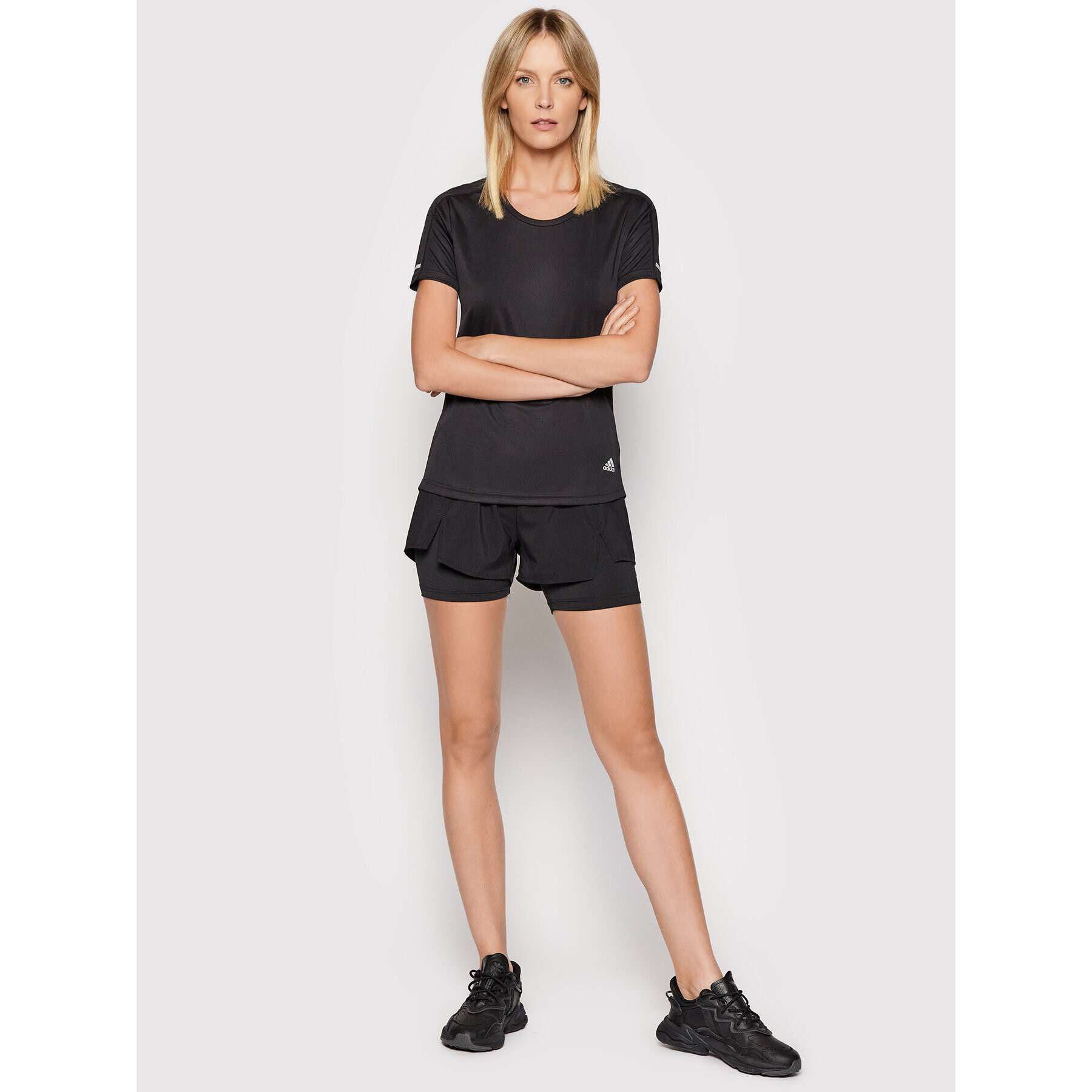 adidas Тениска от техническо трико Run It FL7802 Черен Regular Fit - Pepit.bg