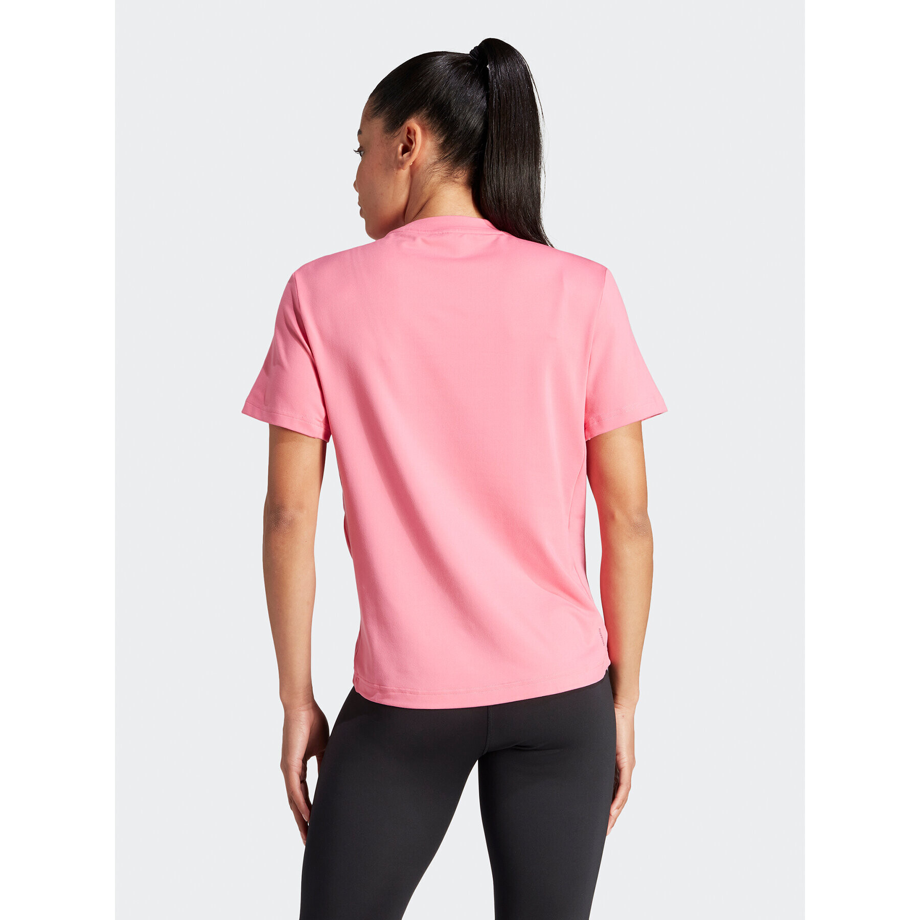 adidas Тениска от техническо трико Versatile IL1364 Розов Regular Fit - Pepit.bg