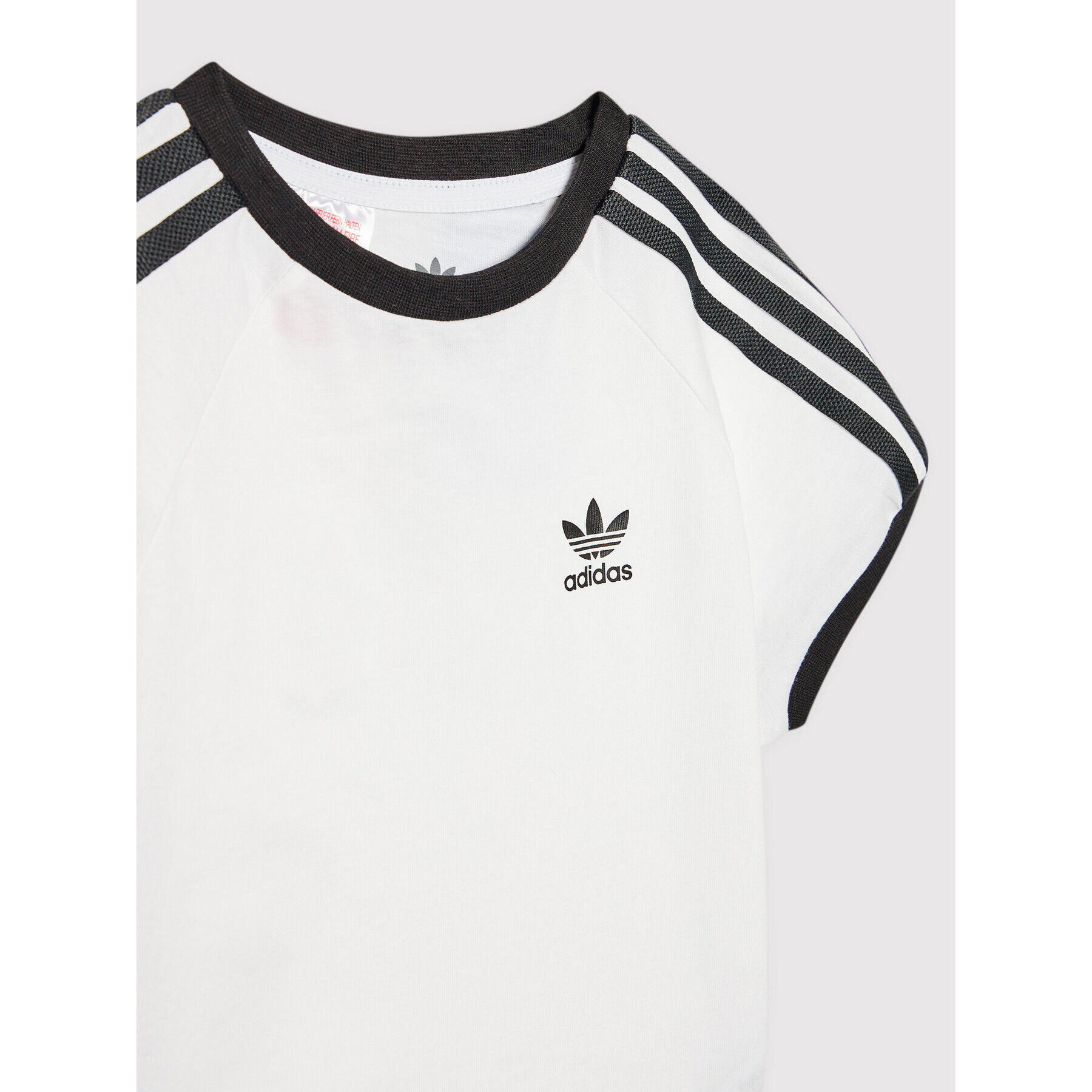 adidas Тишърт Adicolor 3-Stripes H31181 Бял Regular Fit - Pepit.bg
