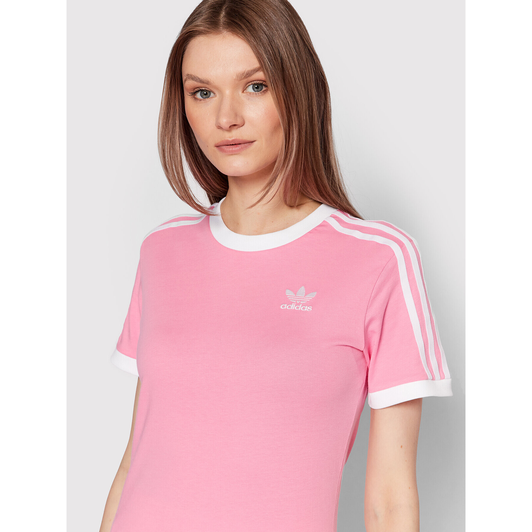adidas Тишърт adicolor 3-Stripes HL6687 Розов Regular Fit - Pepit.bg