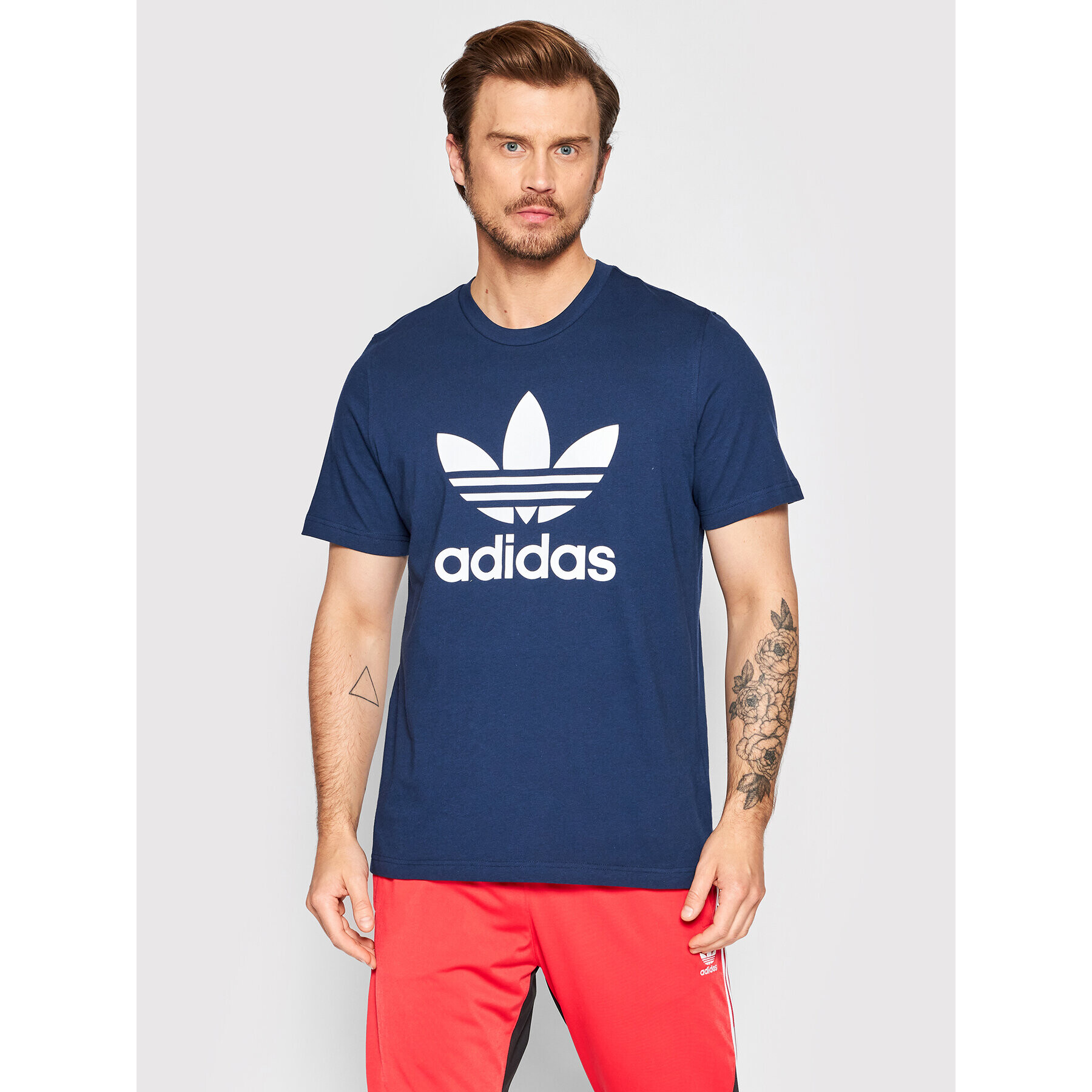 adidas Тишърт adicolor Classic Trefoil HK5226 Тъмносин Regular Fit - Pepit.bg