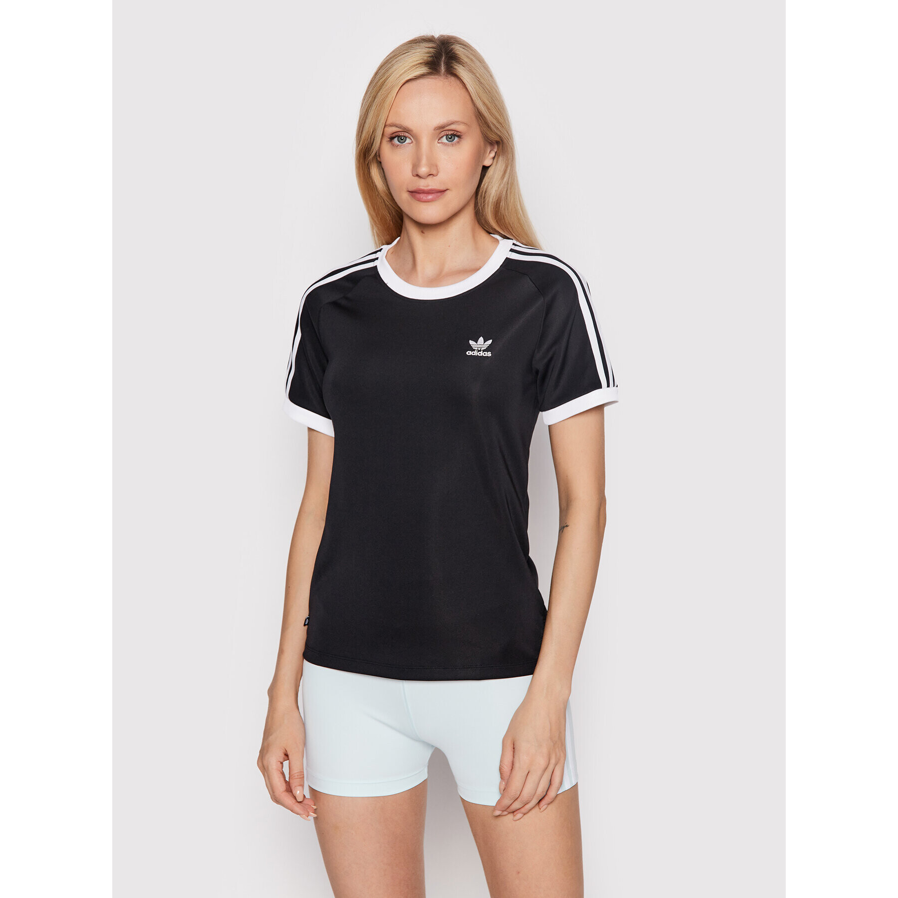 adidas Тишърт adicolor Classics 3-Stripes HM6411 Черен Slim Fit - Pepit.bg