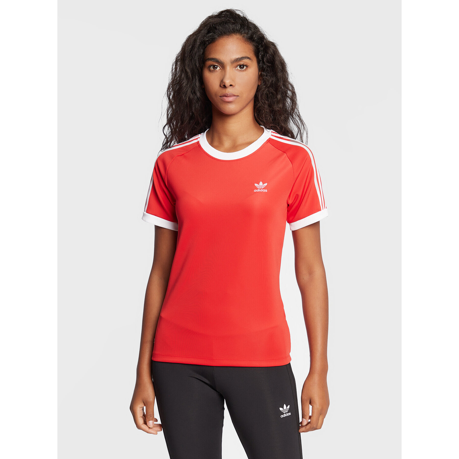 adidas Тишърт adicolor Classics 3-Stripes HM6413 Червен Slim Fit - Pepit.bg