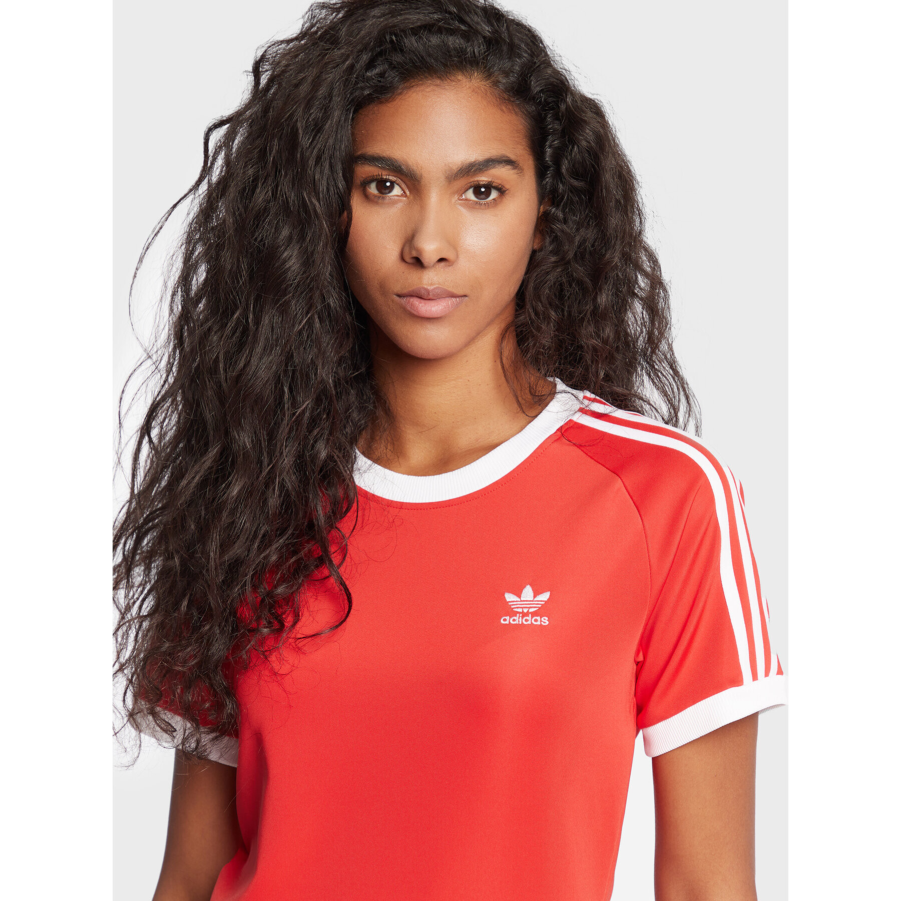 adidas Тишърт adicolor Classics 3-Stripes HM6413 Червен Slim Fit - Pepit.bg