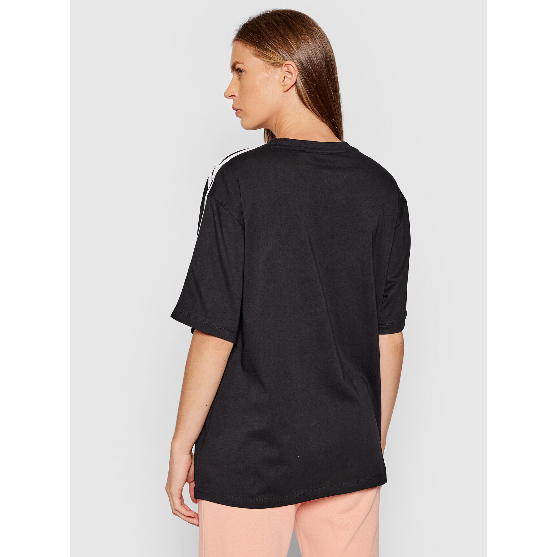 adidas Тишърт adicolor Classics H37795 Черен Oversize - Pepit.bg