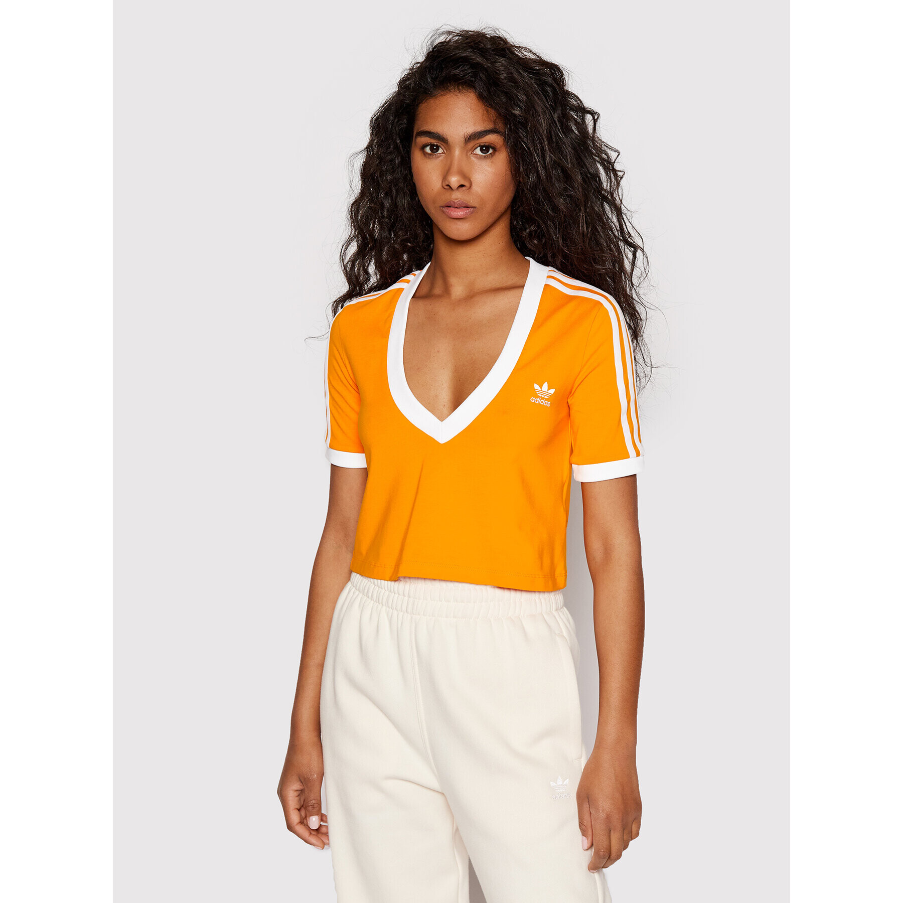 adidas Тишърт adicolor Classics HC2029 Оранжев Slim Fit - Pepit.bg