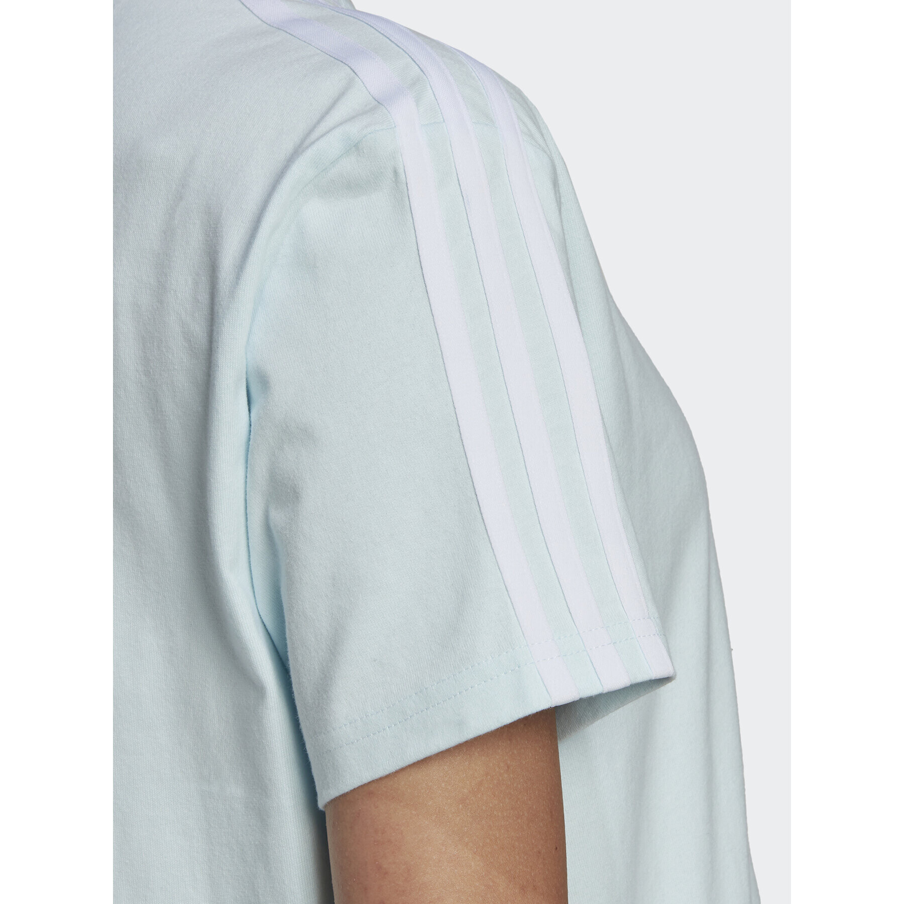 adidas Тишърт adicolor Classics HL9302 Син Relaxed Fit - Pepit.bg