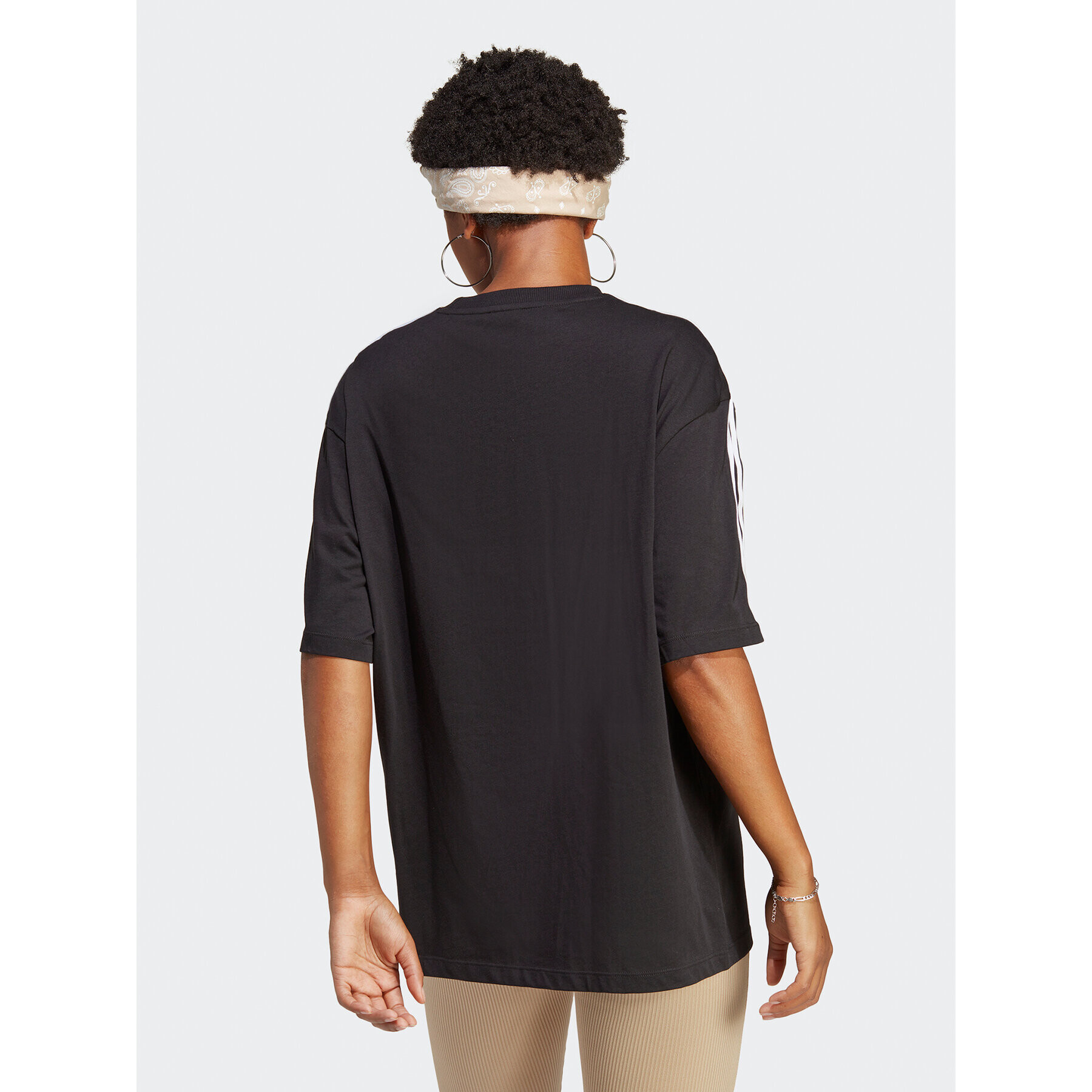 adidas Тишърт adicolor Classics IB7449 Черен Relaxed Fit - Pepit.bg