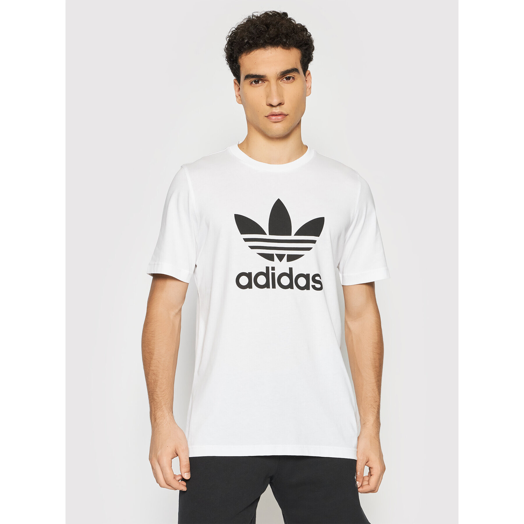 adidas Тишърт adicolor Classics Trefoil H06644 Бял Regular Fit - Pepit.bg