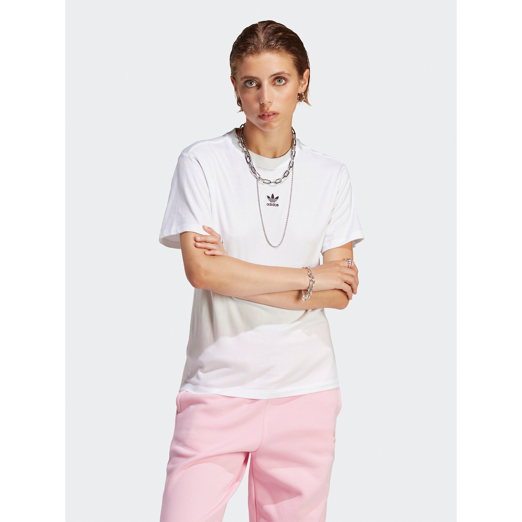 adidas Тишърт Adicolor Essentials Regular T-Shirt IC1831 Бял Regular Fit - Pepit.bg