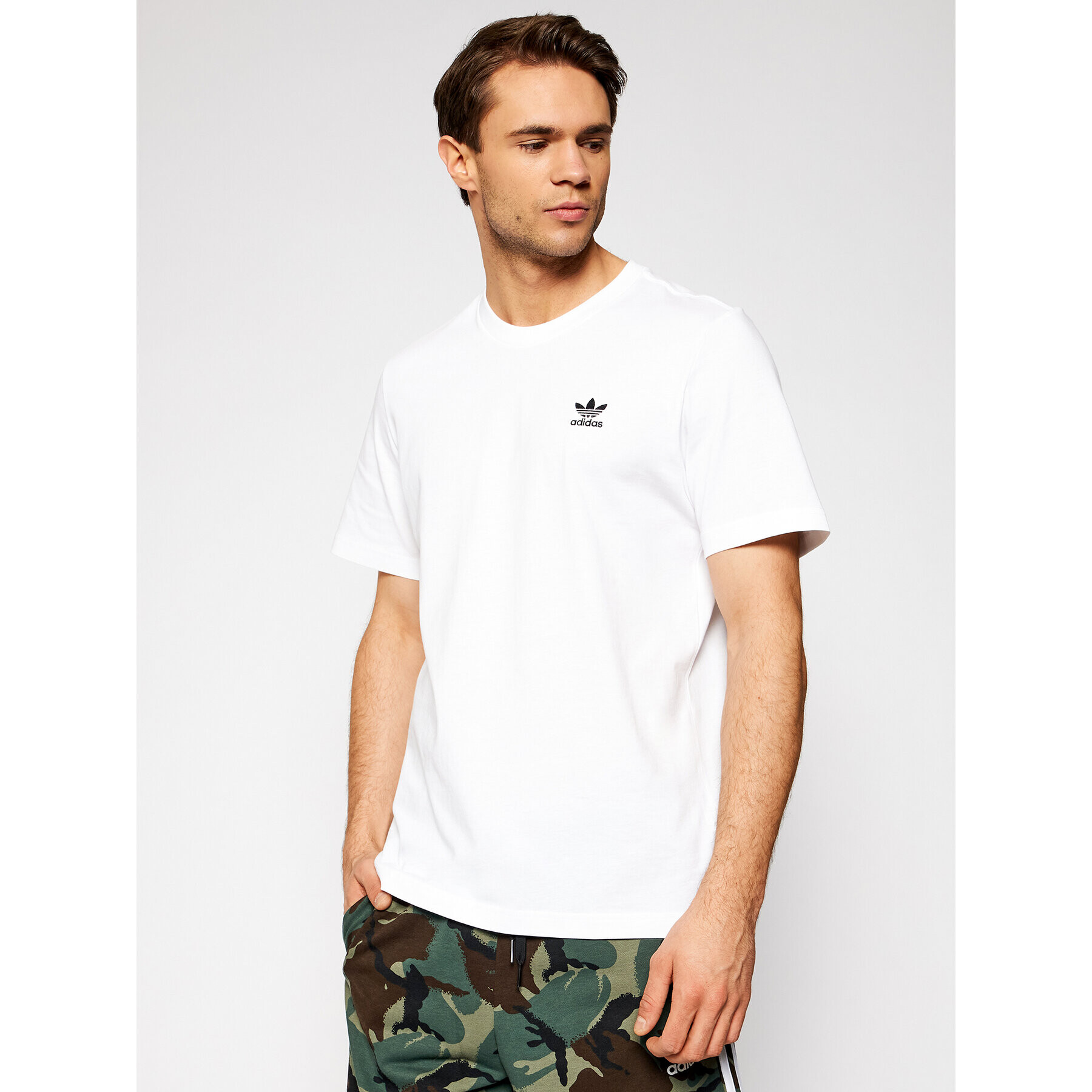 adidas Тишърт adicolor Essentials Trefoil GN3415 Бял Regular Fit - Pepit.bg