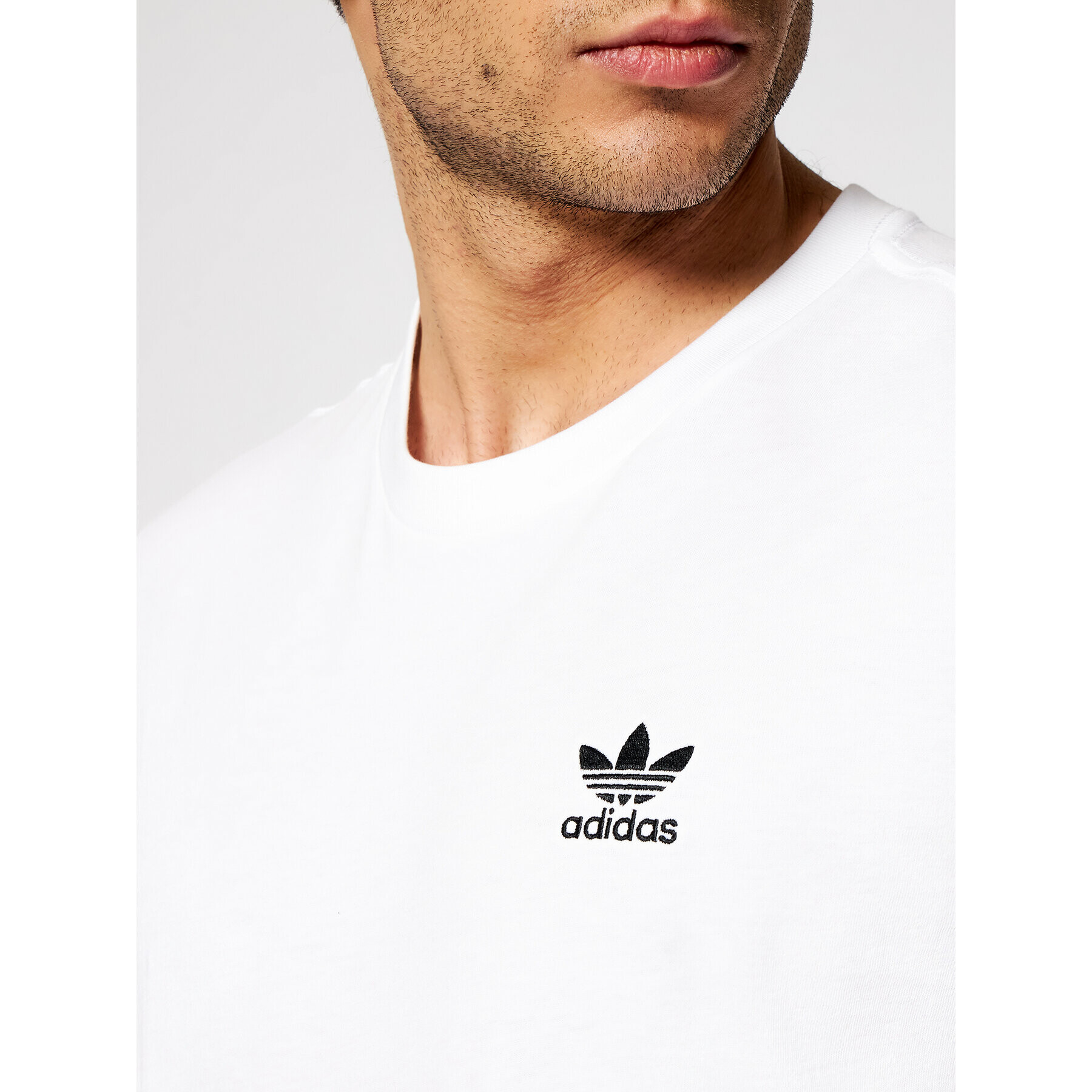 adidas Тишърт adicolor Essentials Trefoil GN3415 Бял Regular Fit - Pepit.bg
