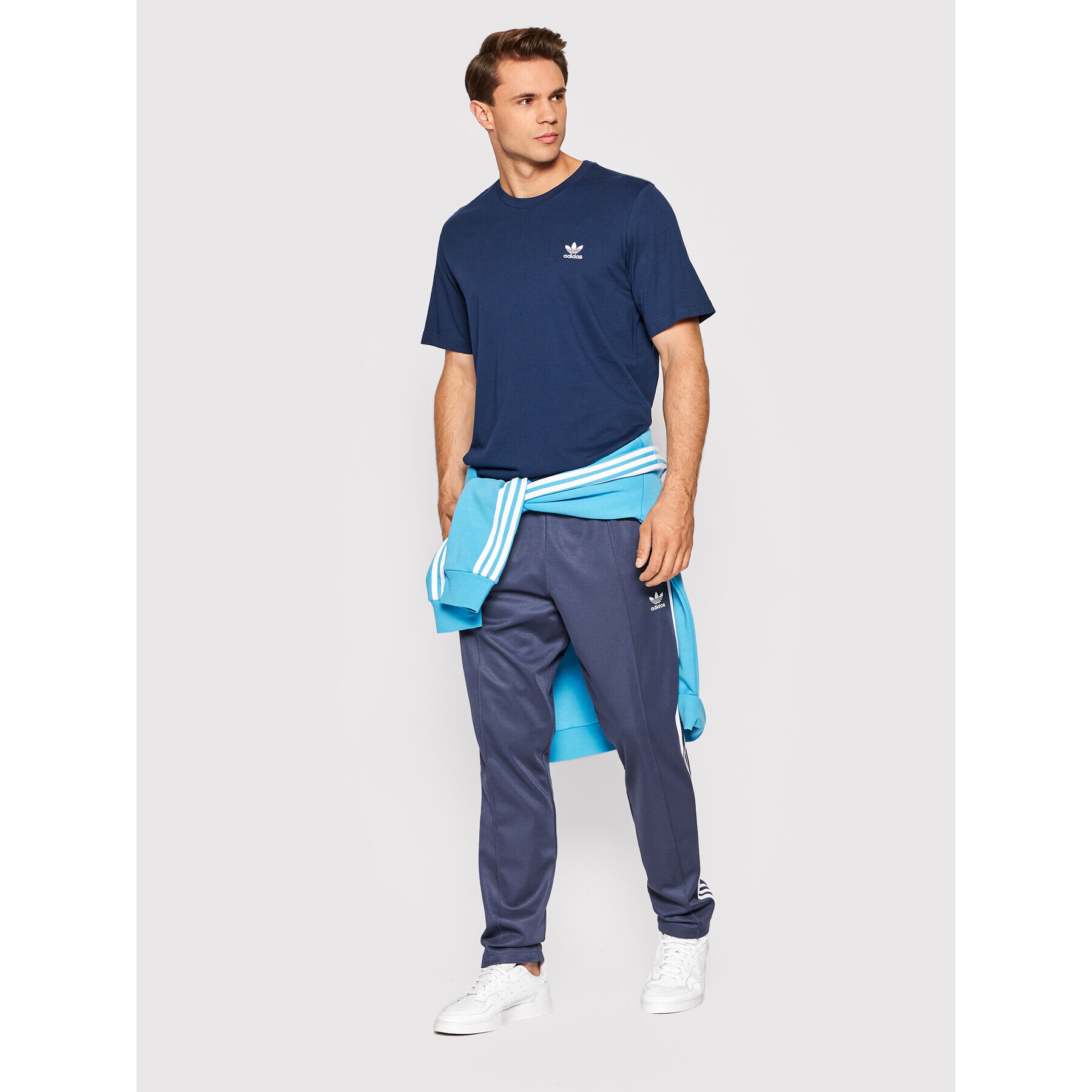 adidas Тишърт adicolor Essentials Trefoil HJ7978 Тъмносин Regular Fit - Pepit.bg