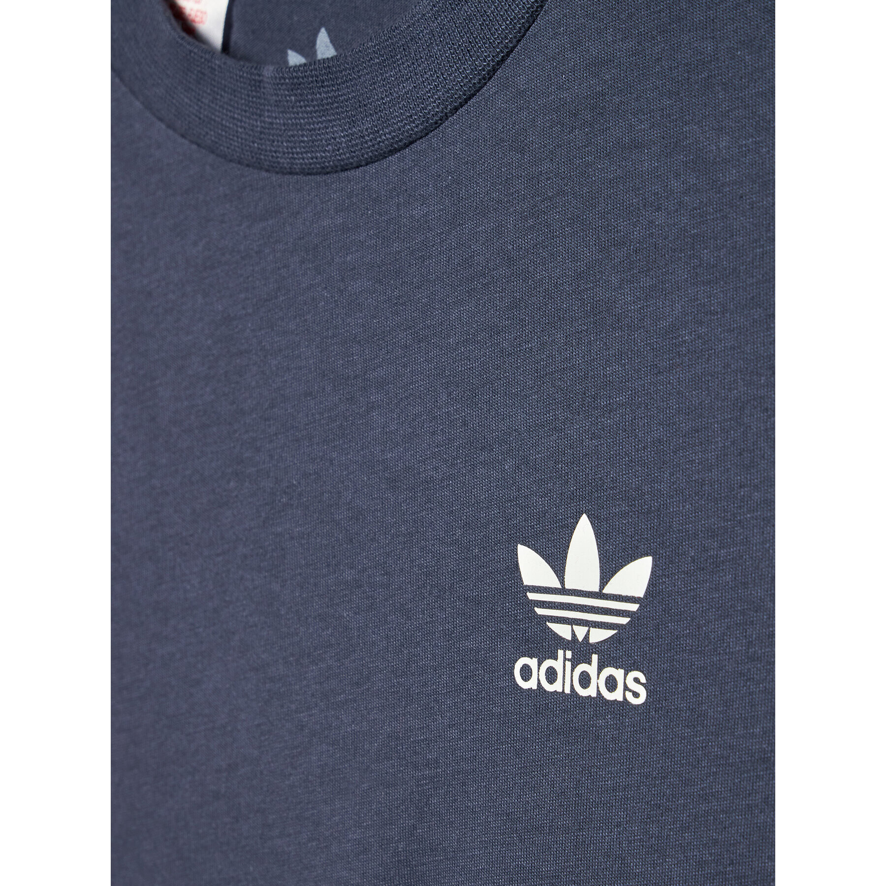 adidas Тишърт adicolor HG1436 Тъмносин Regular Fit - Pepit.bg