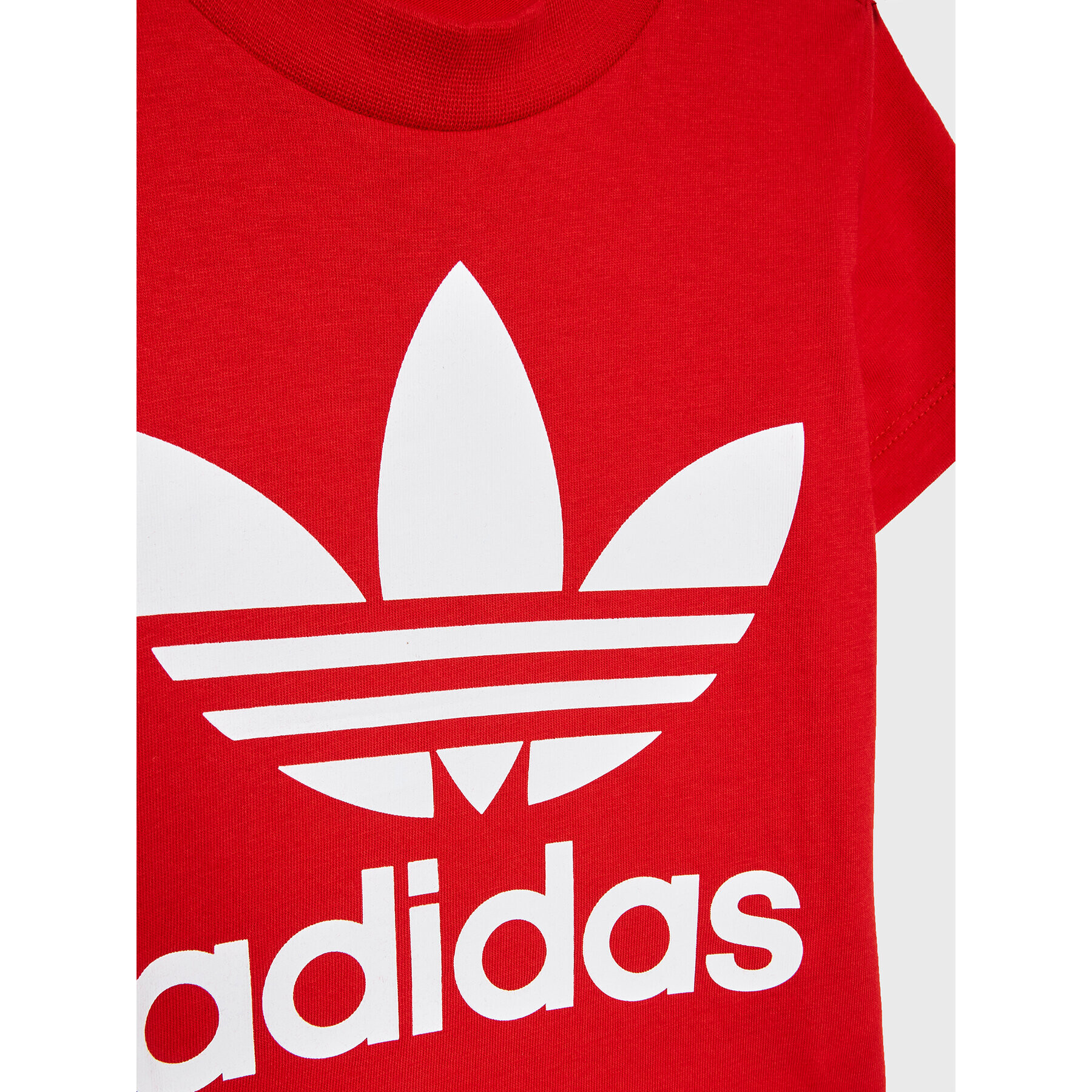 adidas Тишърт adicolor Trefoil IC6110 Червен Regular Fit - Pepit.bg