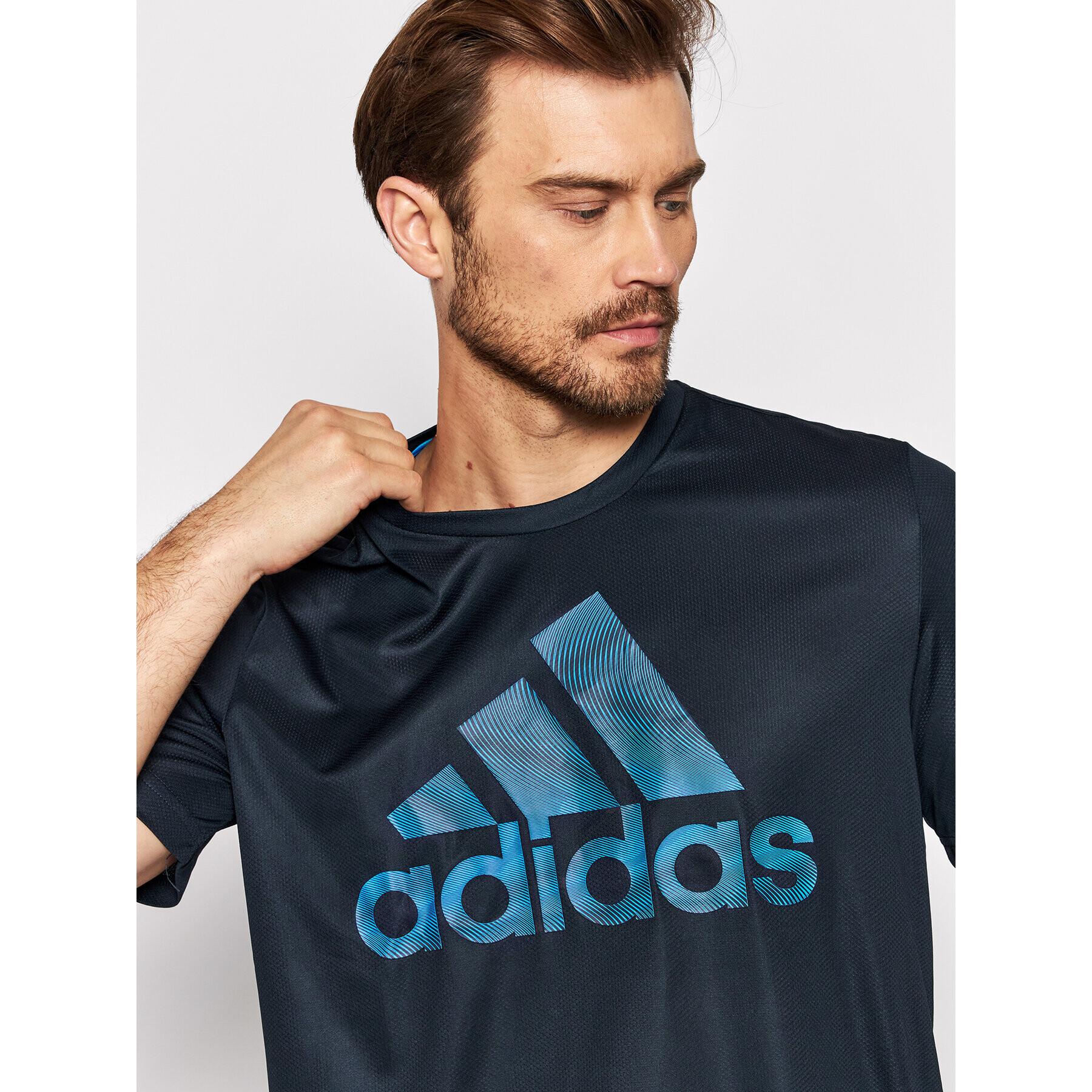 adidas Тишърт Aeroready Seasonals HD4333 Тъмносин Regular Fit - Pepit.bg