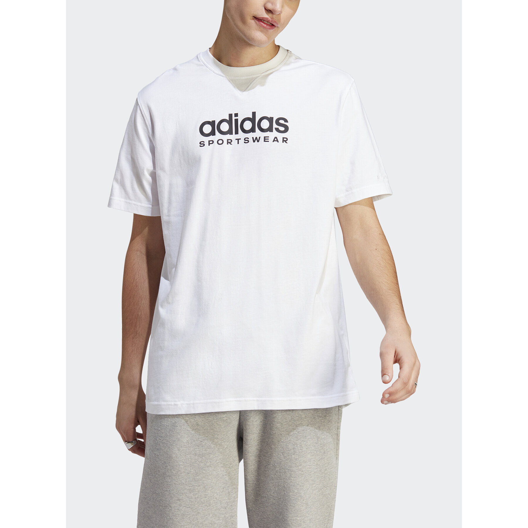 adidas Тишърт All SZN Graphic T-Shirt IC9821 Бял Loose Fit - Pepit.bg