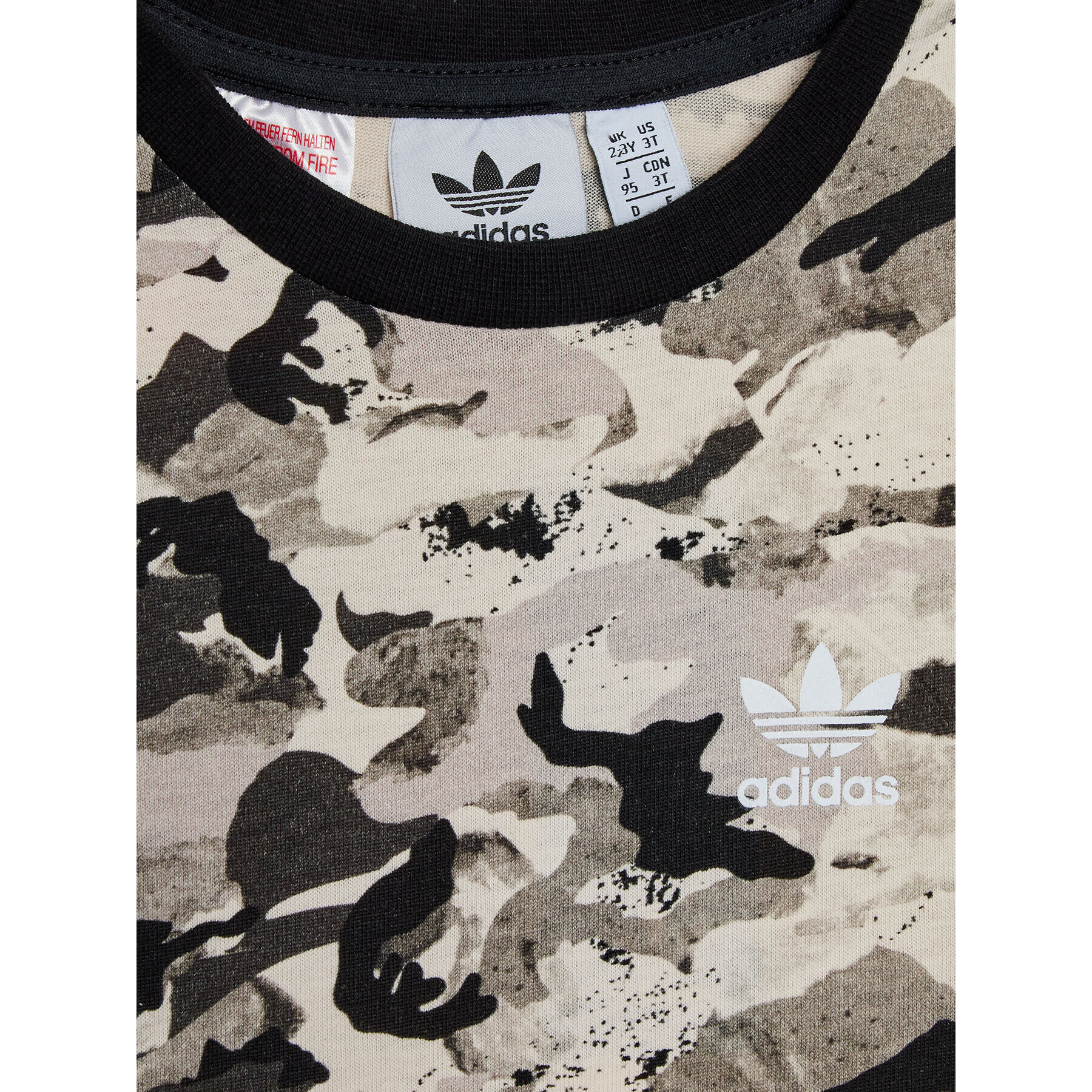 adidas Тишърт Allover HK0276 Бежов Regular Fit - Pepit.bg