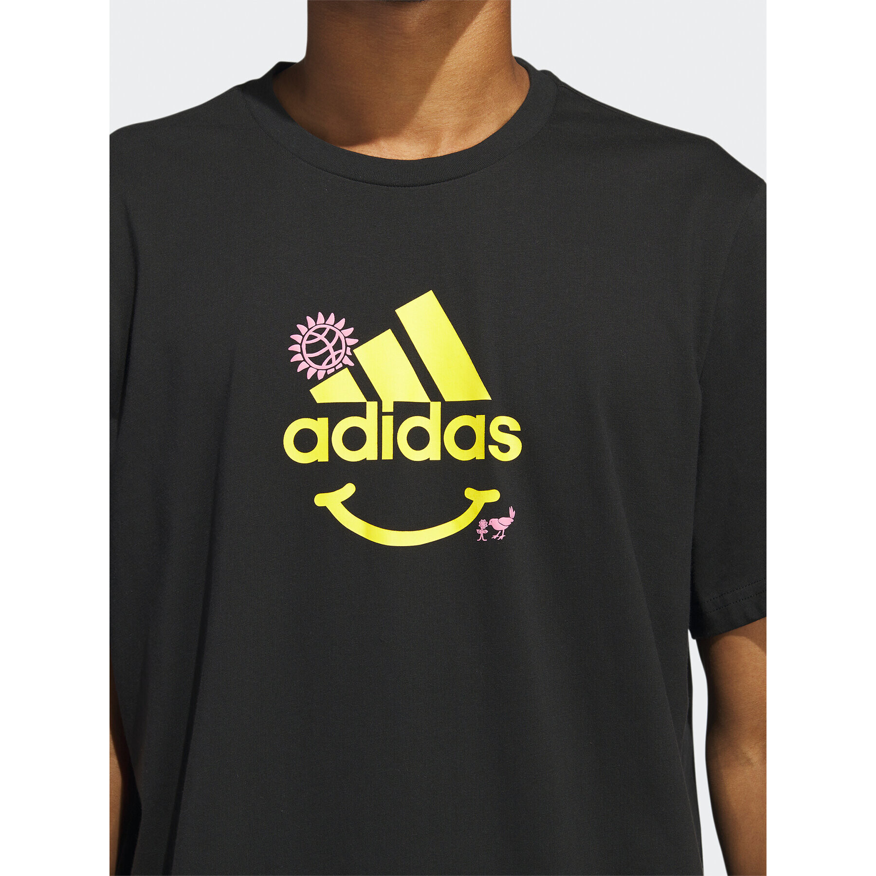 adidas Тишърт Change Through Sports Graphic IC1674 Черен Regular Fit - Pepit.bg