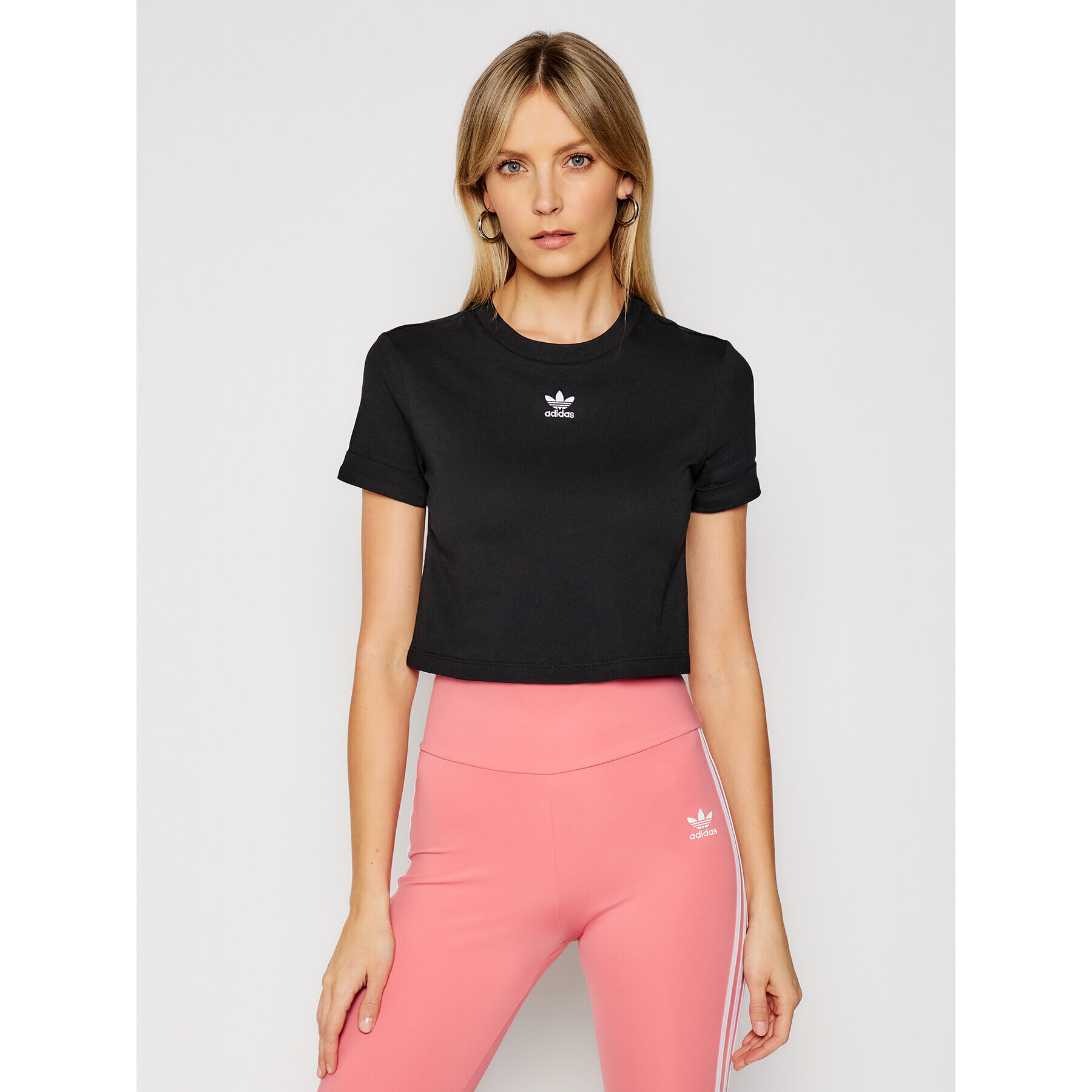 adidas Тишърт Crop Top GN2802 Черен Regular Fit - Pepit.bg