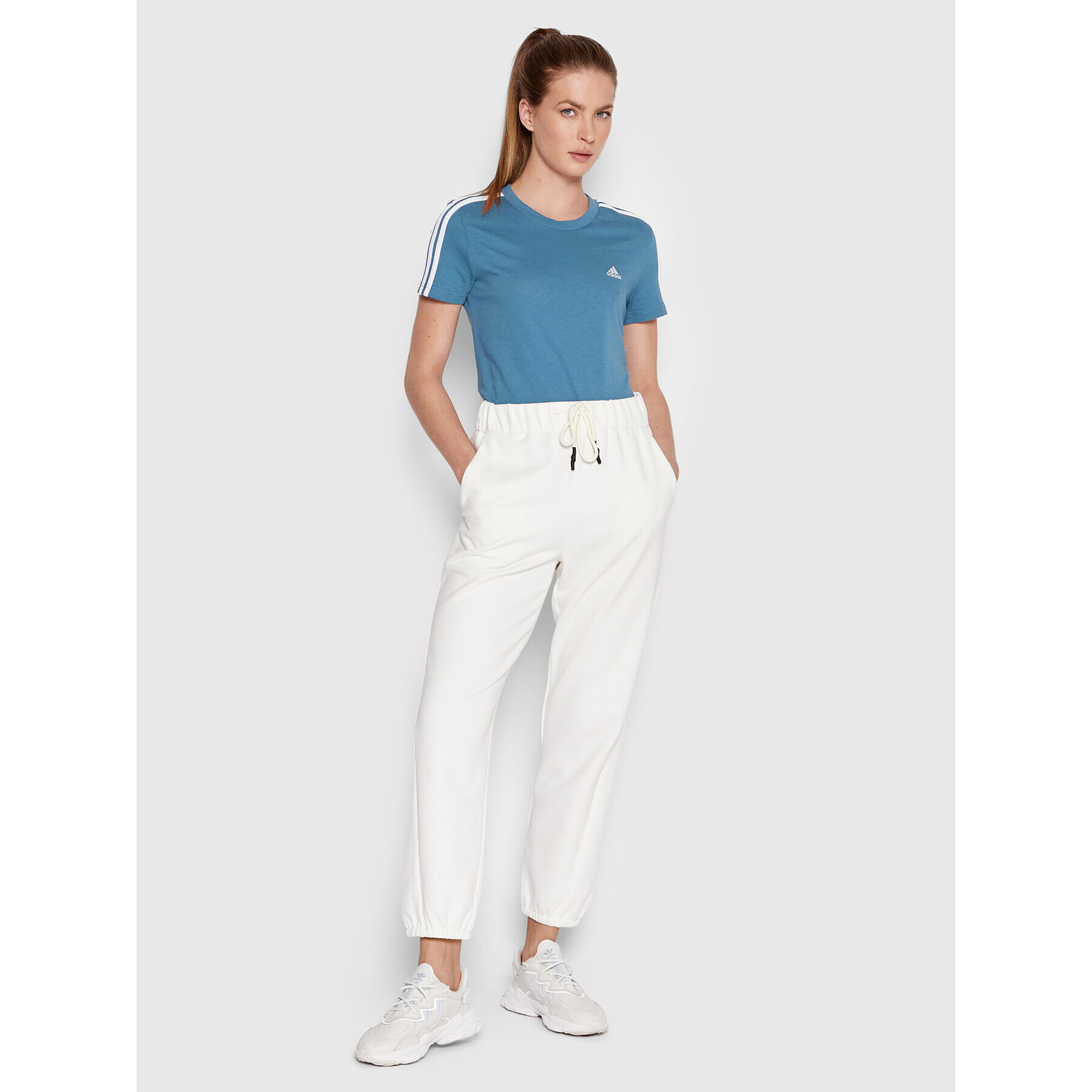 adidas Тишърт Essentials 3-Stripes HF7238 Син Slim Fit - Pepit.bg