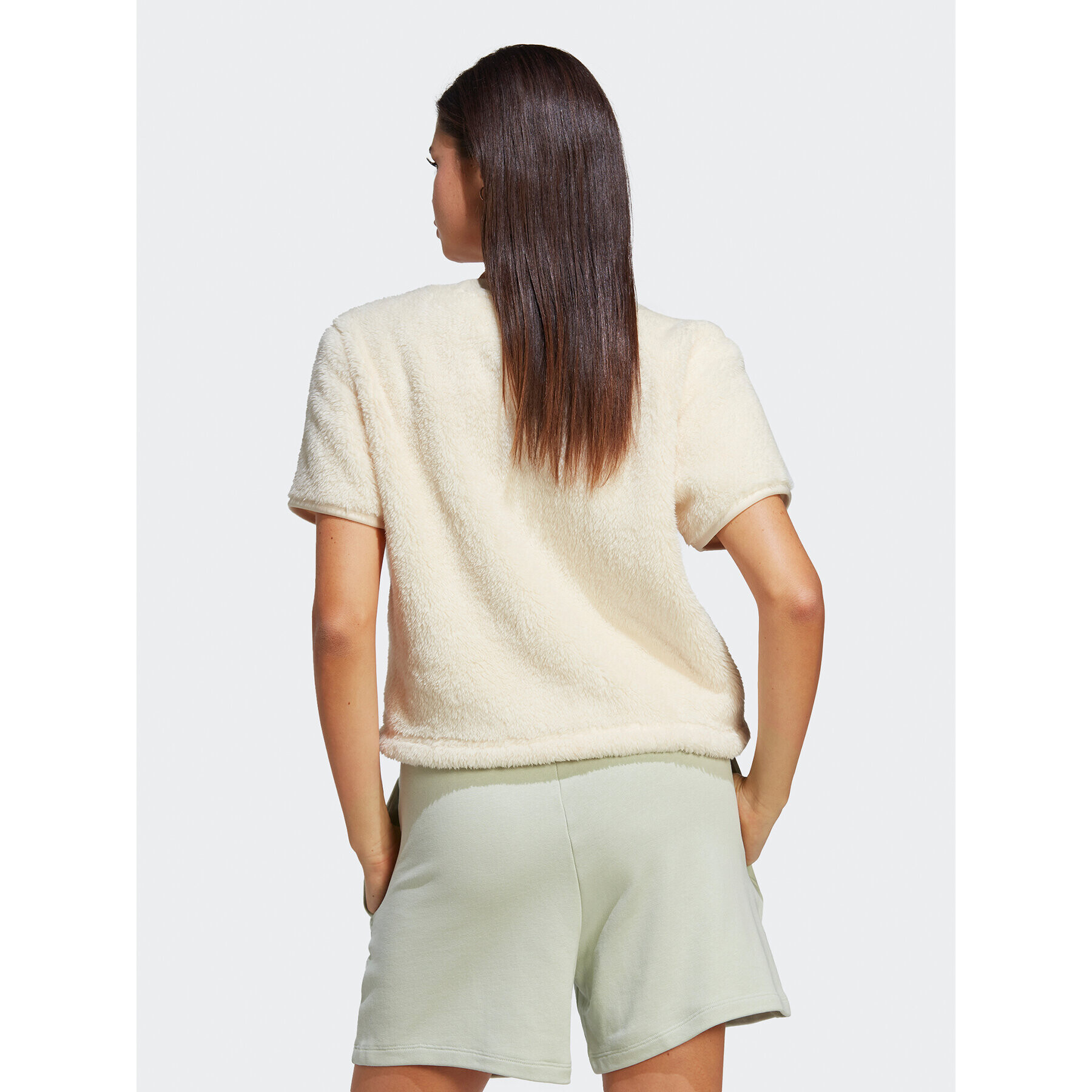 adidas Тишърт Essentials+ Fluffy IC2257 Екрю Loose Fit - Pepit.bg