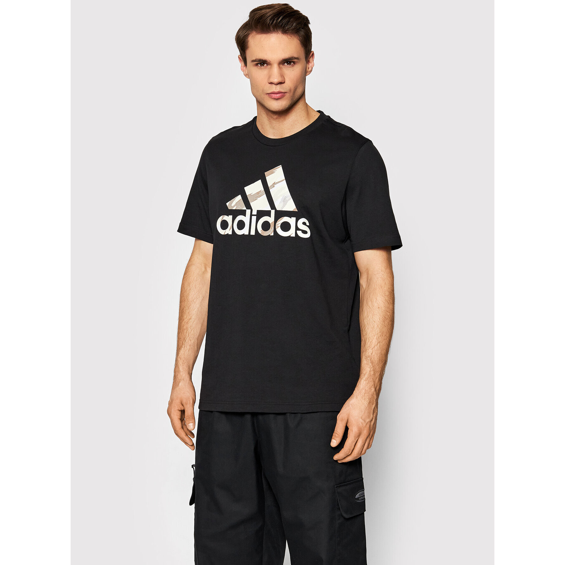 adidas Performance Тишърт Essentials Singe Jersey Camo Print HE1876 Черен Regular Fit - Pepit.bg