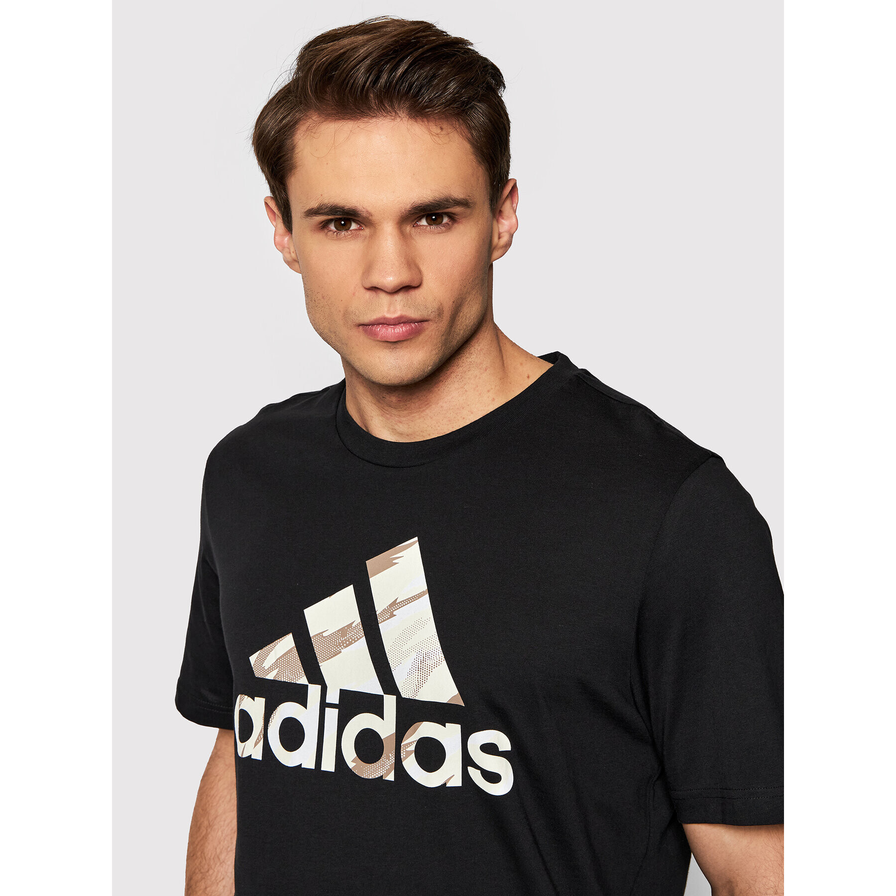 adidas Performance Тишърт Essentials Singe Jersey Camo Print HE1876 Черен Regular Fit - Pepit.bg