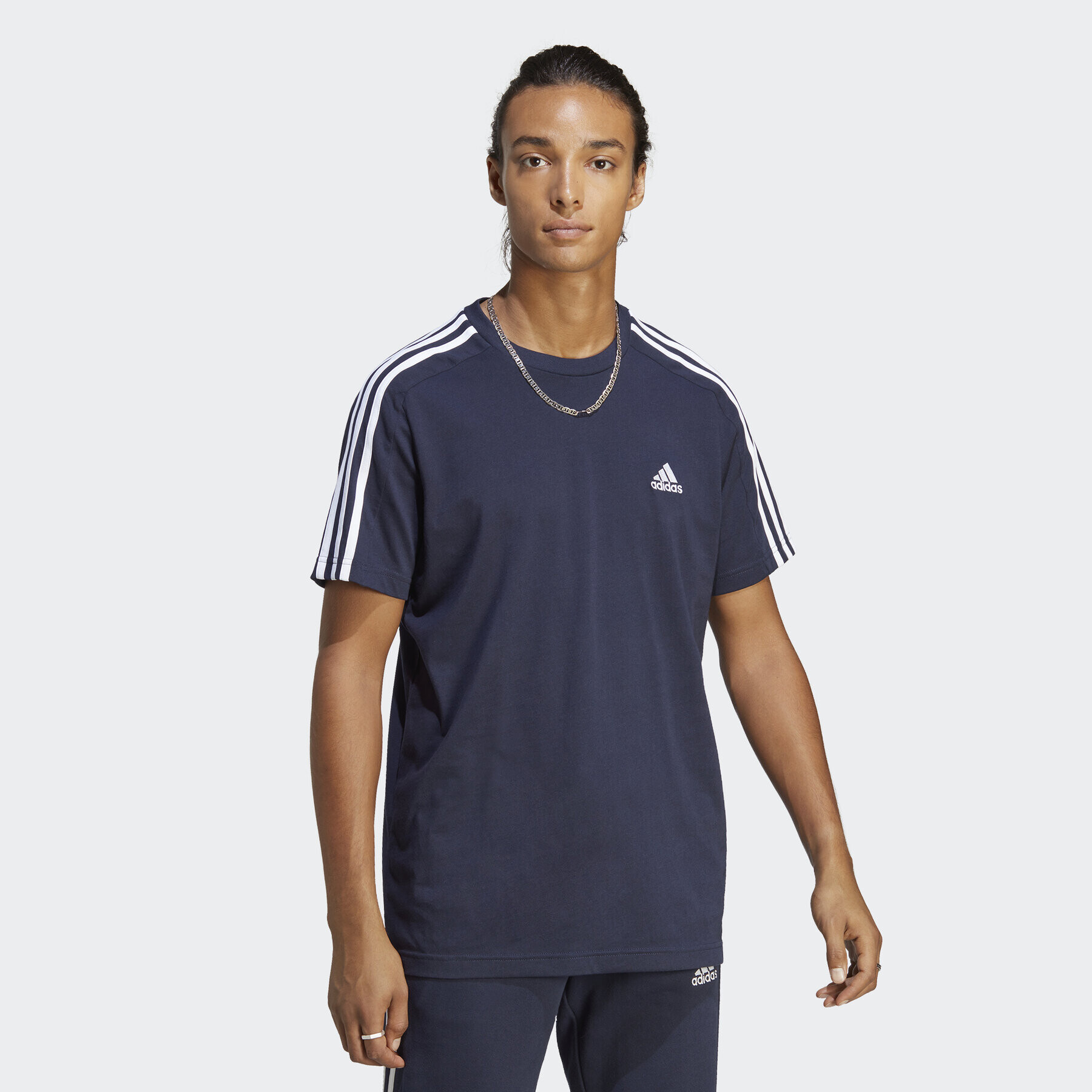 adidas Тишърт Essentials Single Jersey 3-Stripes T-Shirt IC9335 Син Regular Fit - Pepit.bg