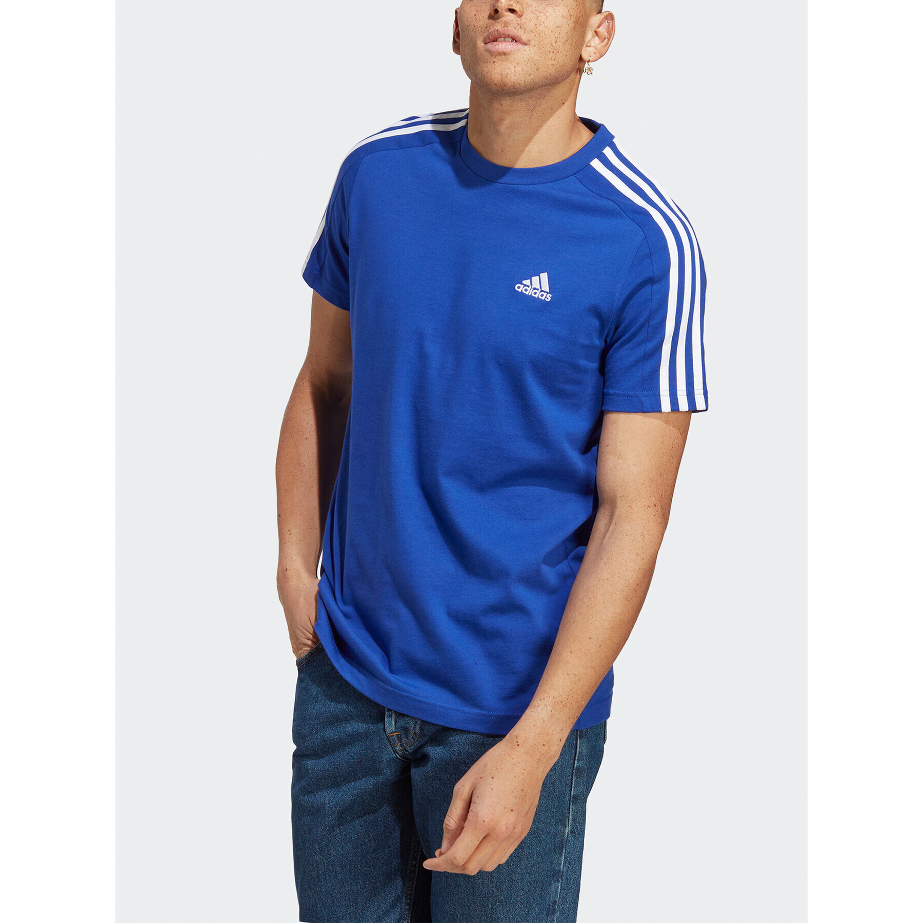 adidas Тишърт Essentials Single Jersey 3-Stripes T-Shirt IC9338 Син Regular Fit - Pepit.bg