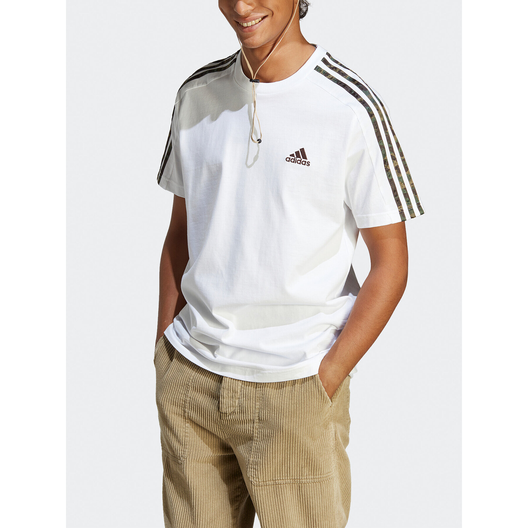 adidas Тишърт Essentials Single Jersey 3-Stripes T-Shirt IC9343 Бял Regular Fit - Pepit.bg